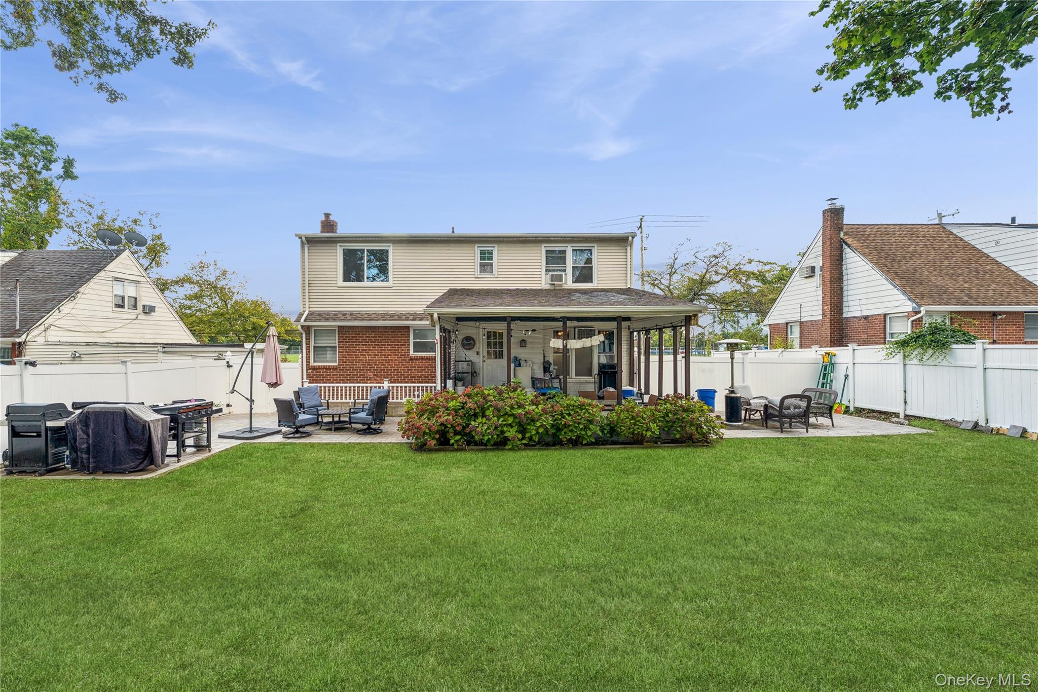 #19 photo, 155 Merrick Avenue, ナッソー郡 East Meadow , NY 11554