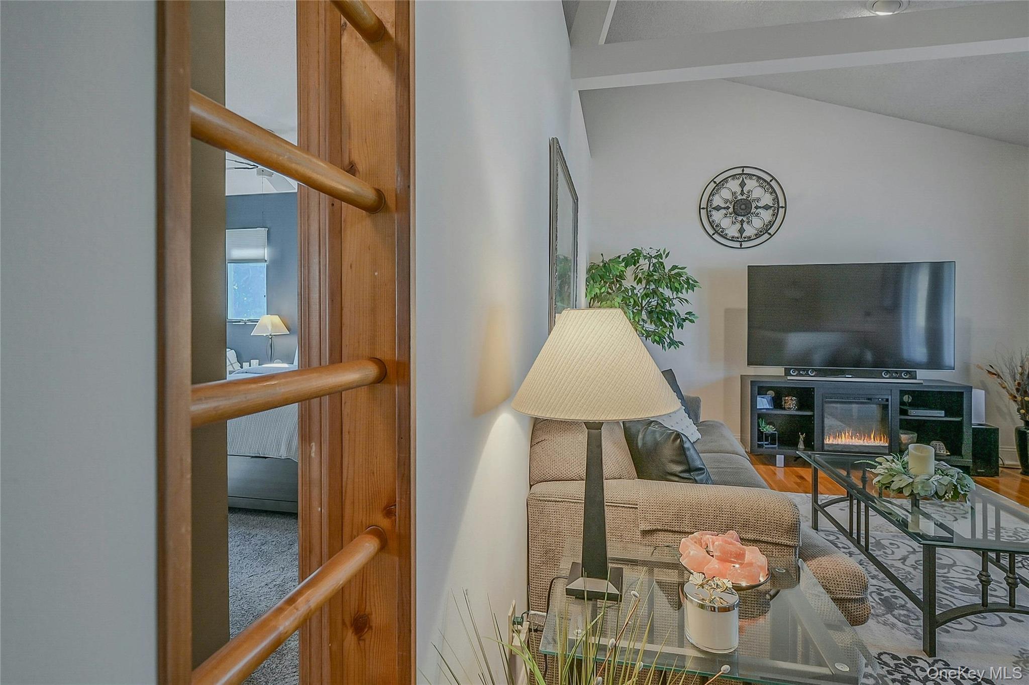 #11 photo, 18 Pomper Drive, East Northport , NY 11731