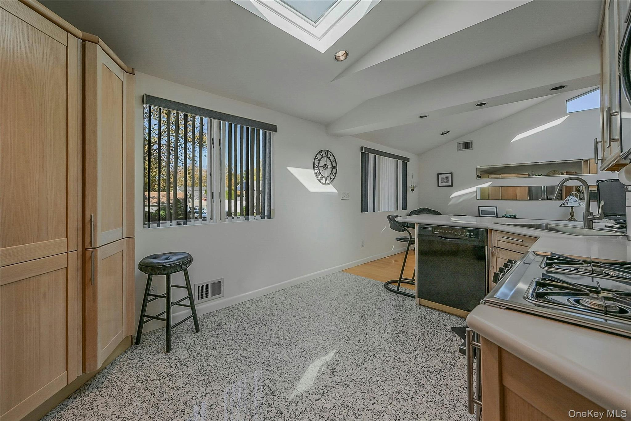 #12 photo, 18 Pomper Drive, East Northport , NY 11731