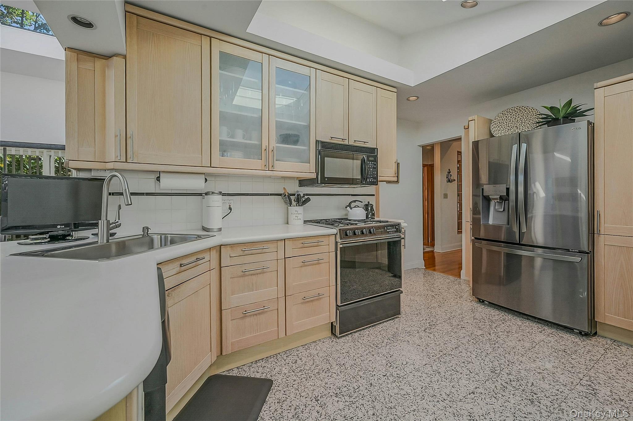 #14 photo, 18 Pomper Drive, East Northport , NY 11731