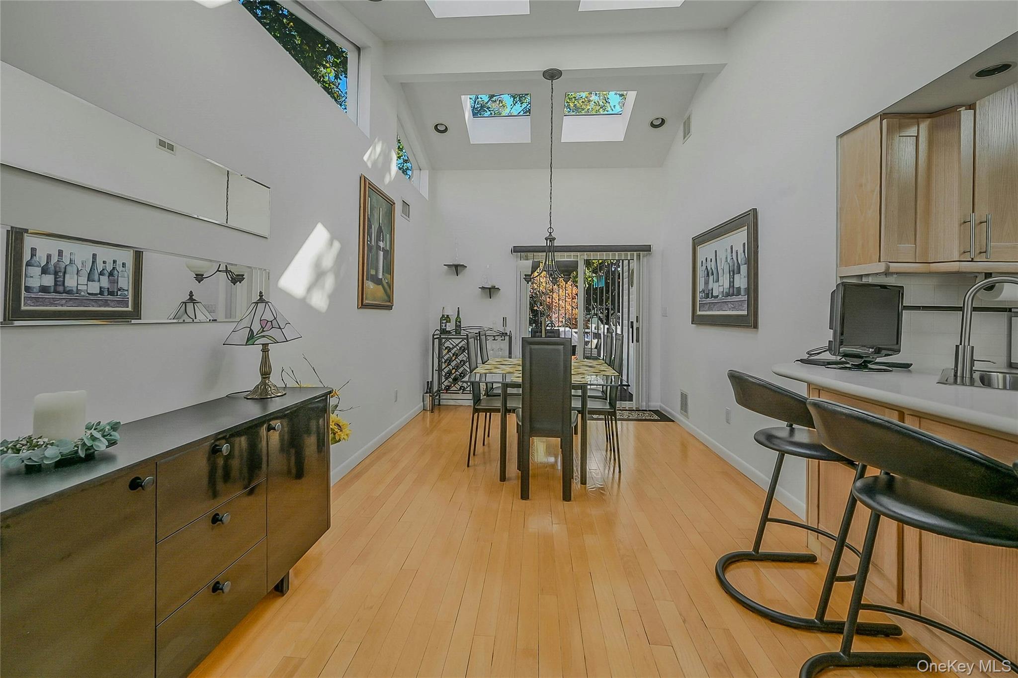 #17 photo, 18 Pomper Drive, East Northport , NY 11731