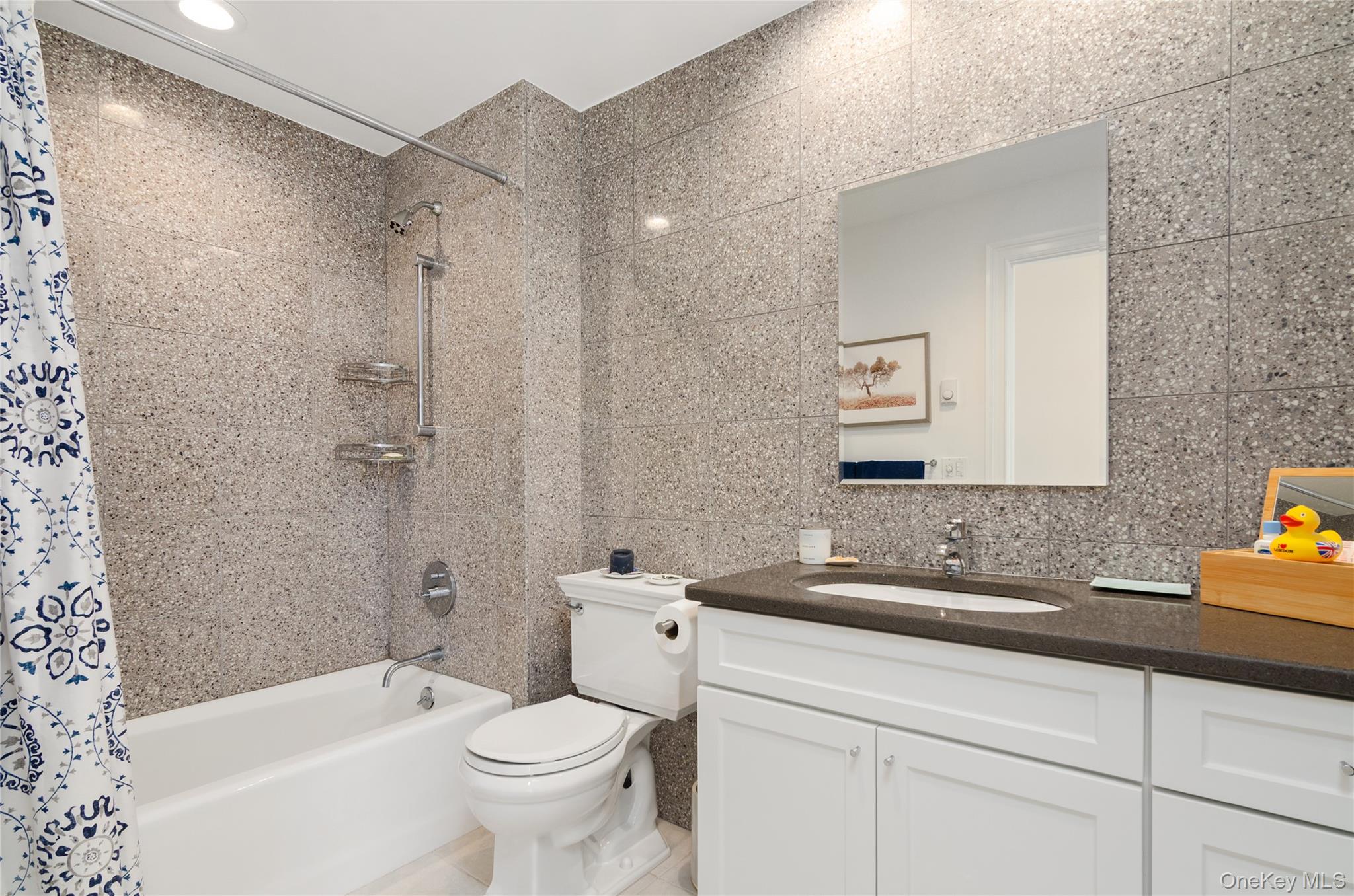 #14 photo, 260 Dune Road, Westhampton Beach , NY 11978