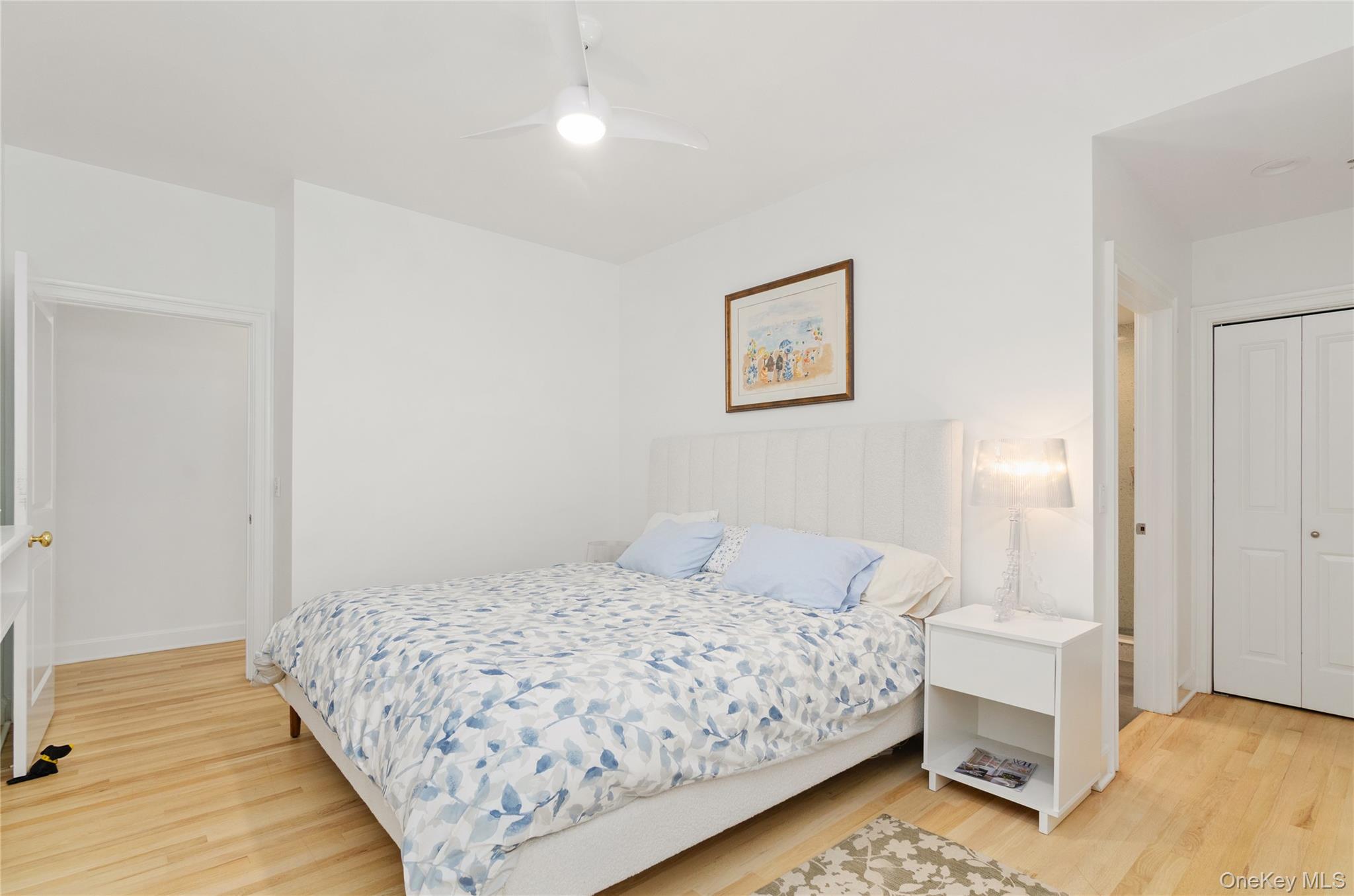 #8 photo, 260 Dune Road, Westhampton Beach , NY 11978