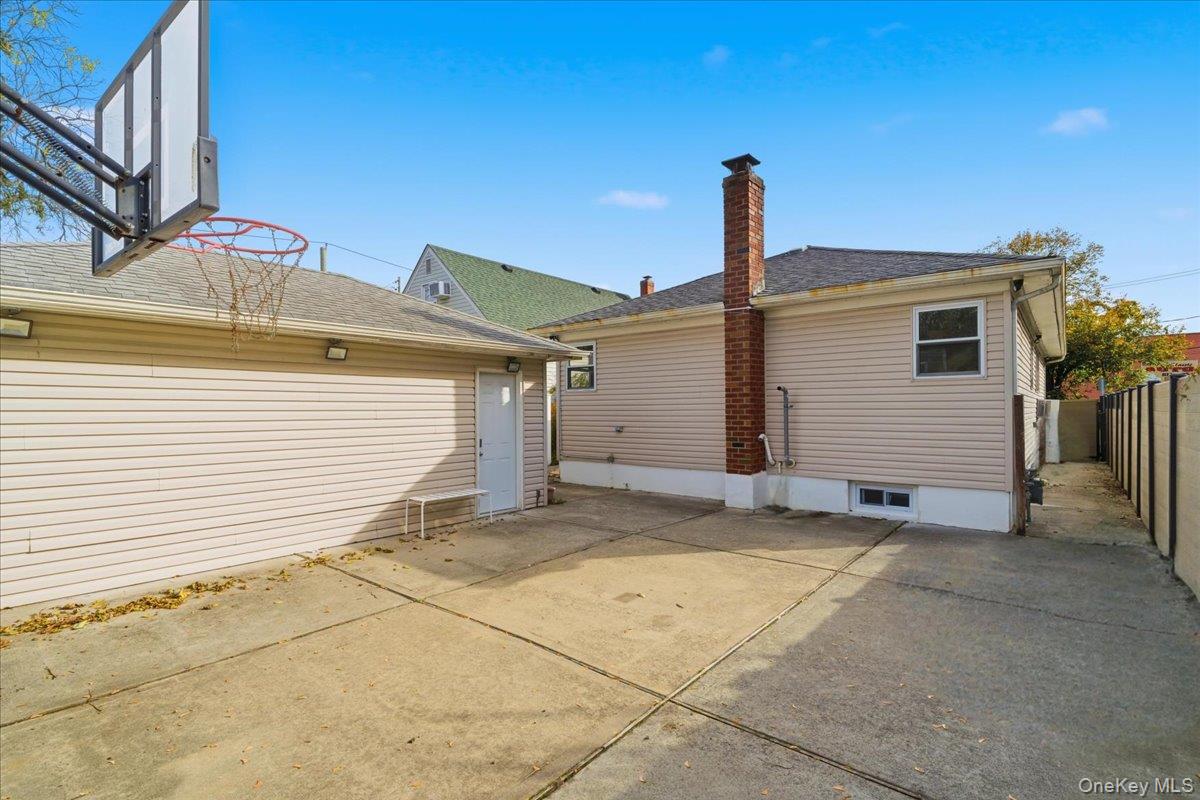 #3 photo, 1040 Brookside Avenue, ナッソー郡 Uniondale , NY 11553