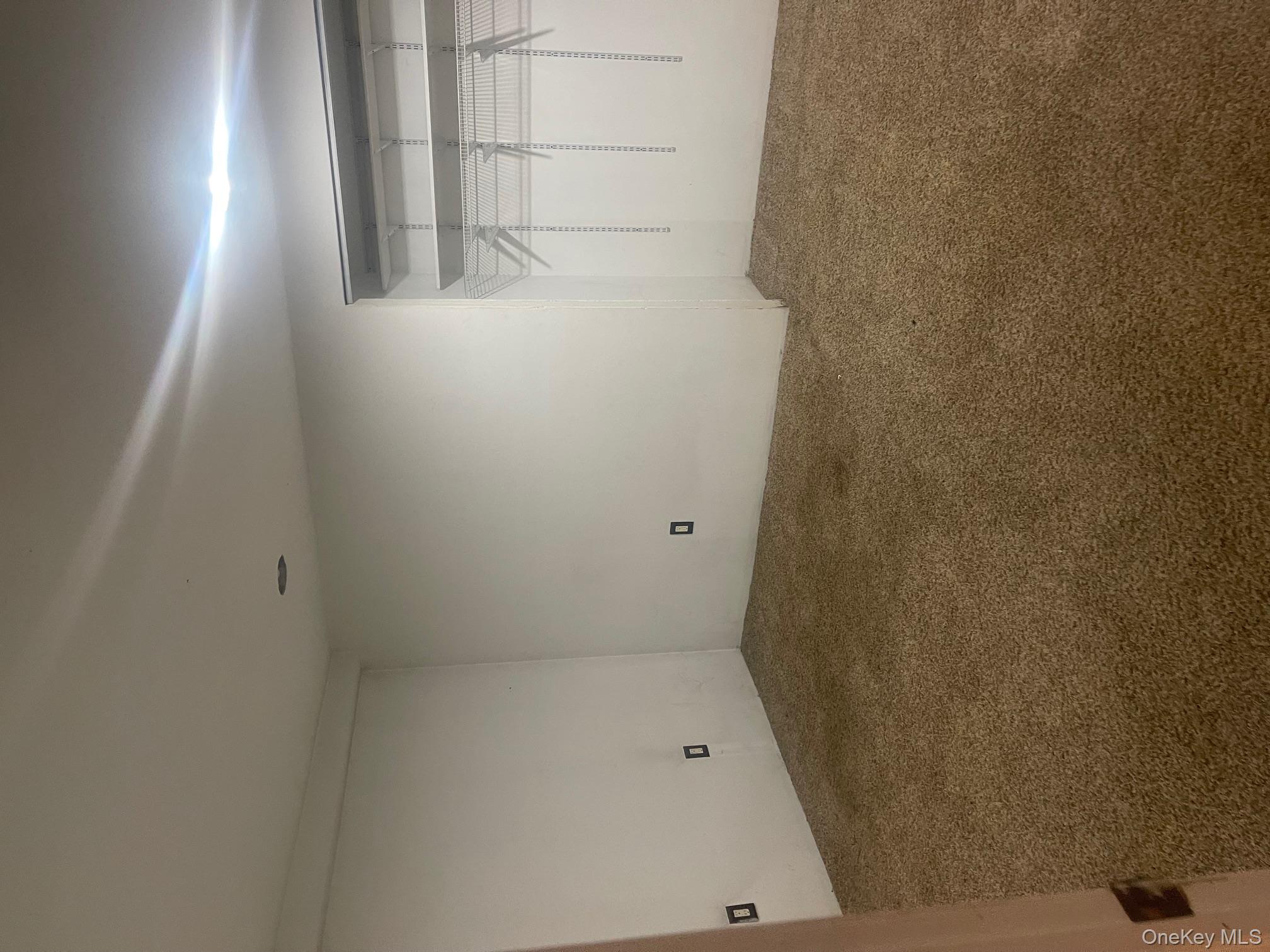 #19 photo, 185 Parkview Drive, サフォーク郡 Shirley , NY 11967