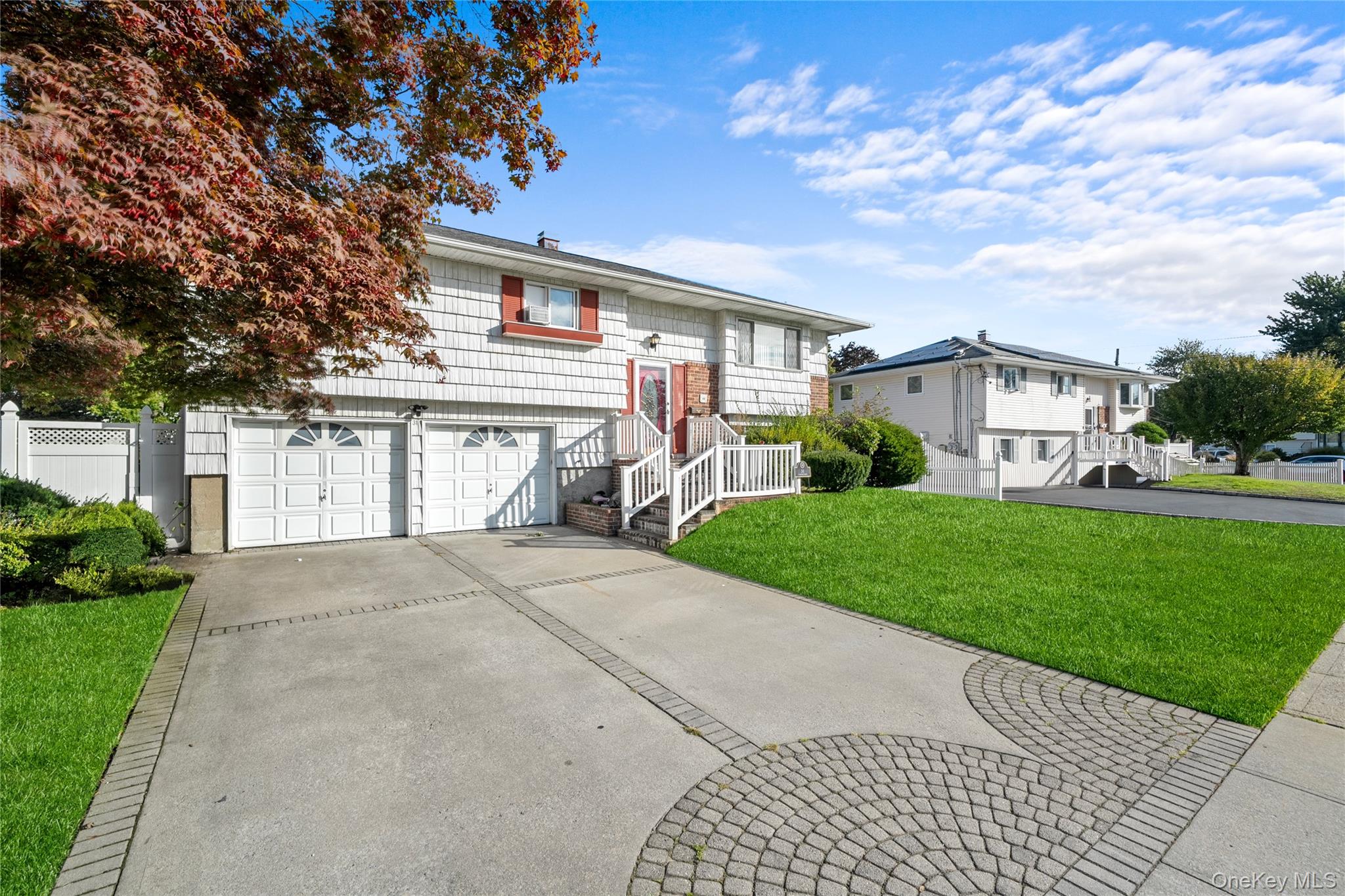 #3 photo, 31 Sunburst Drive, サフォーク郡 Deer Park , NY 11729