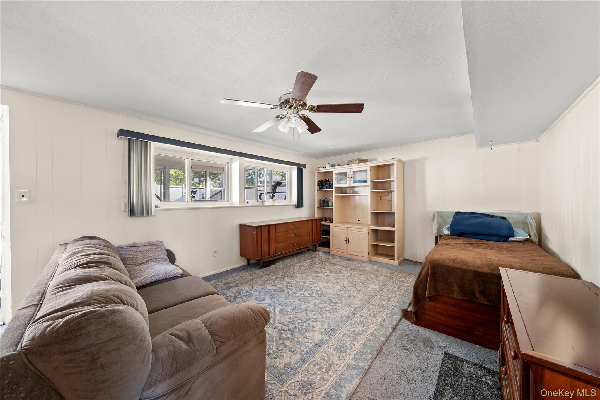 #5 photo, 31 Sunburst Drive, サフォーク郡 Deer Park , NY 11729