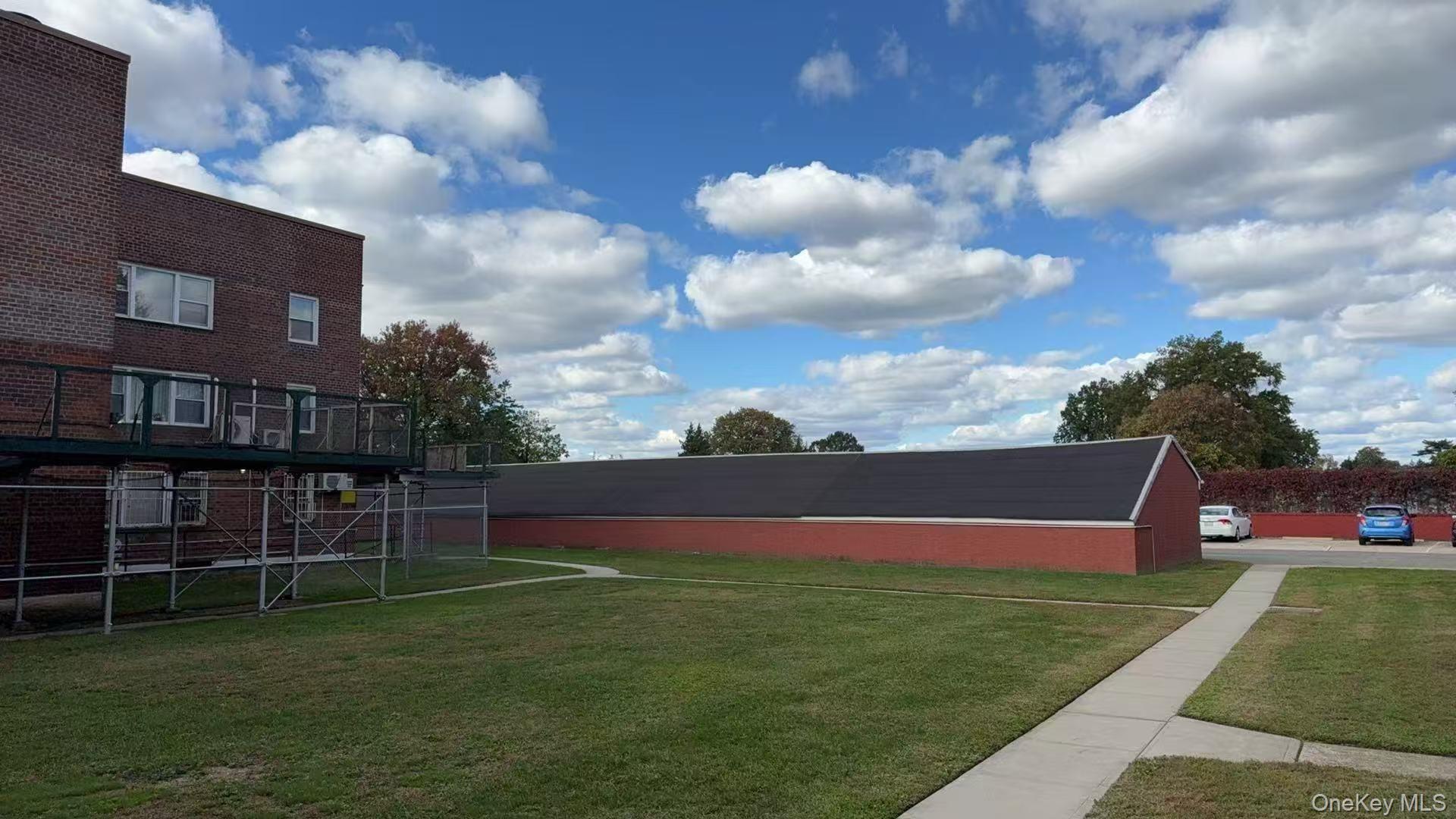 #11 photo, 138-29 68th Drive, Flushing , NY 11367