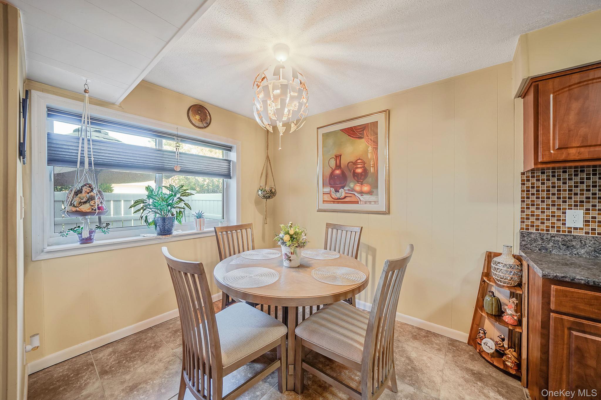 #10 photo, 257 Storm Drive, Holtsville , NY 11742