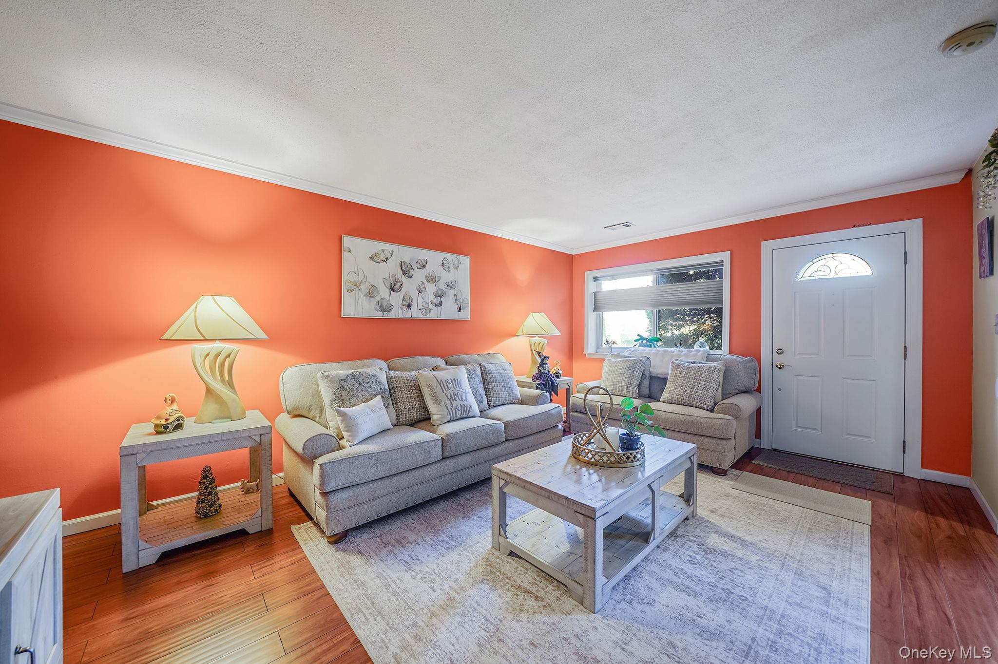 #7 photo, 257 Storm Drive, Holtsville , NY 11742