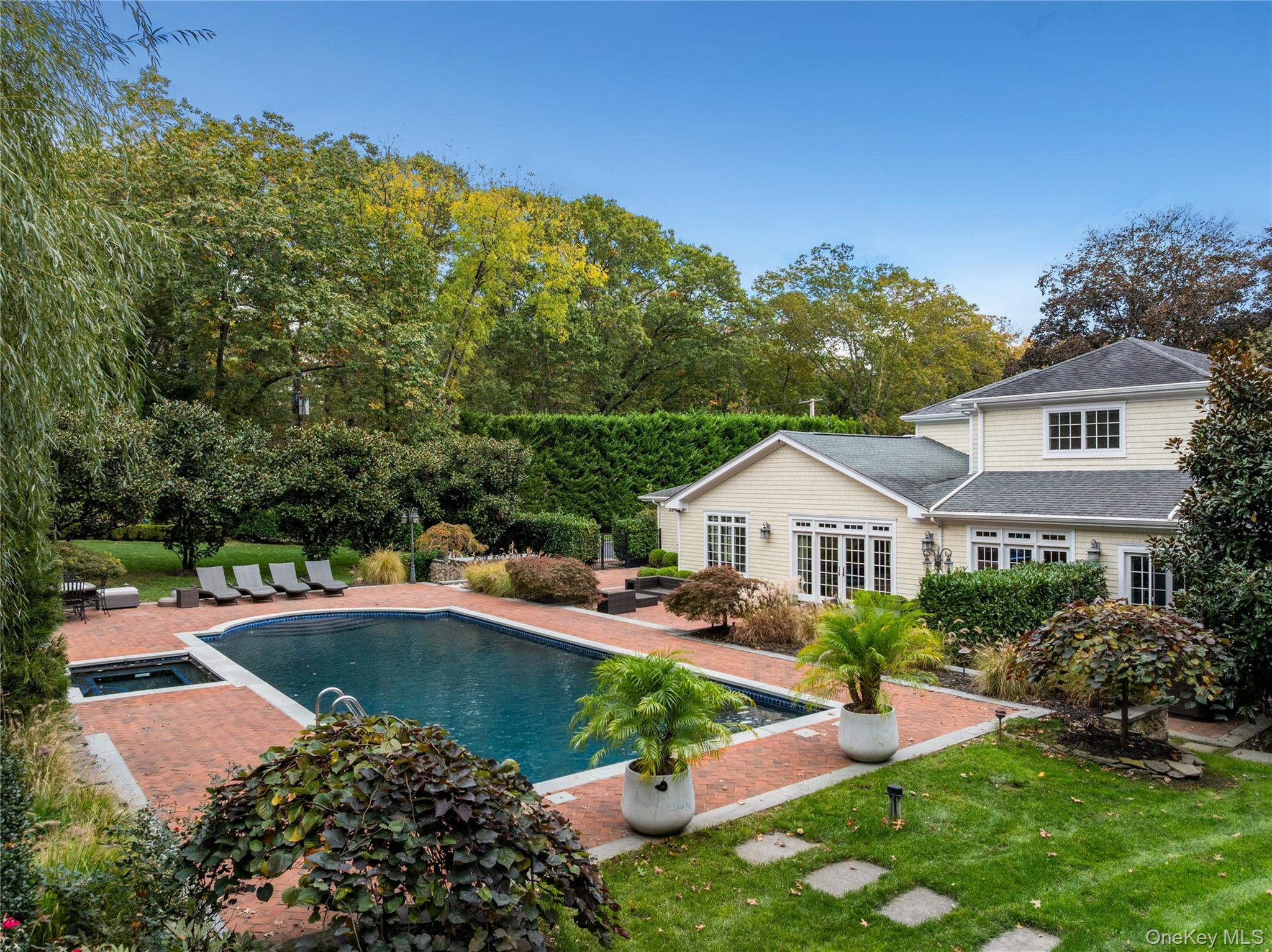 #3 photo, 80 Wheatley Road, Old Westbury , NY 11568