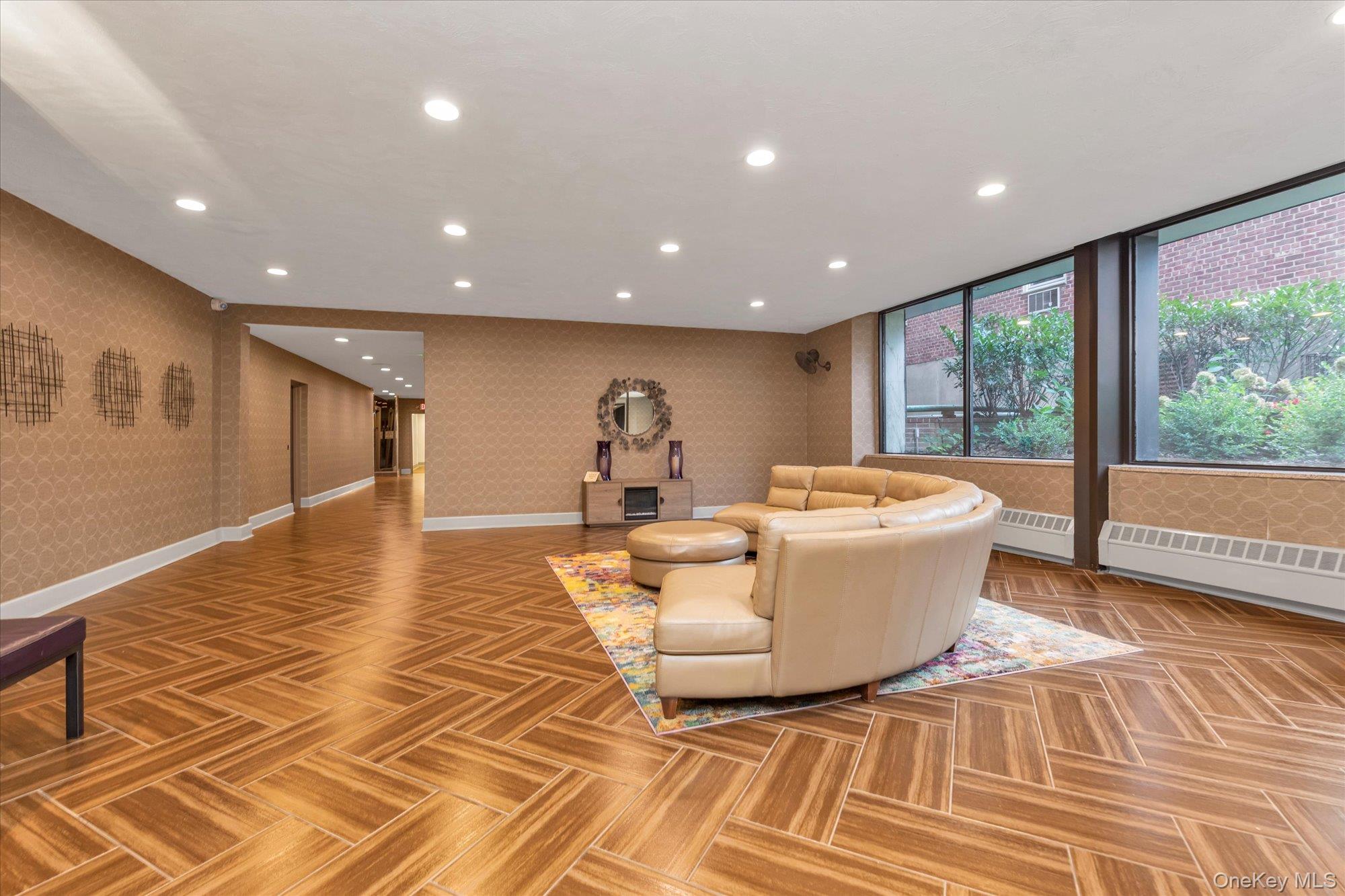 #11 photo, 290 Atlantic Avenue, East Rockaway , NY 11518