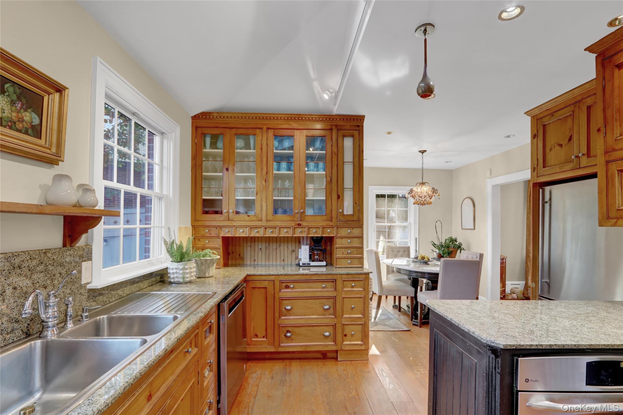 #17 photo, 51-27 Browvale Lane, Little Neck , NY 11362