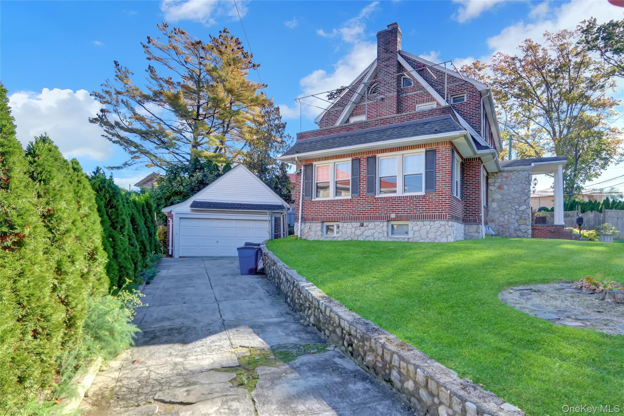 #2 photo, 51-27 Browvale Lane, Little Neck , NY 11362