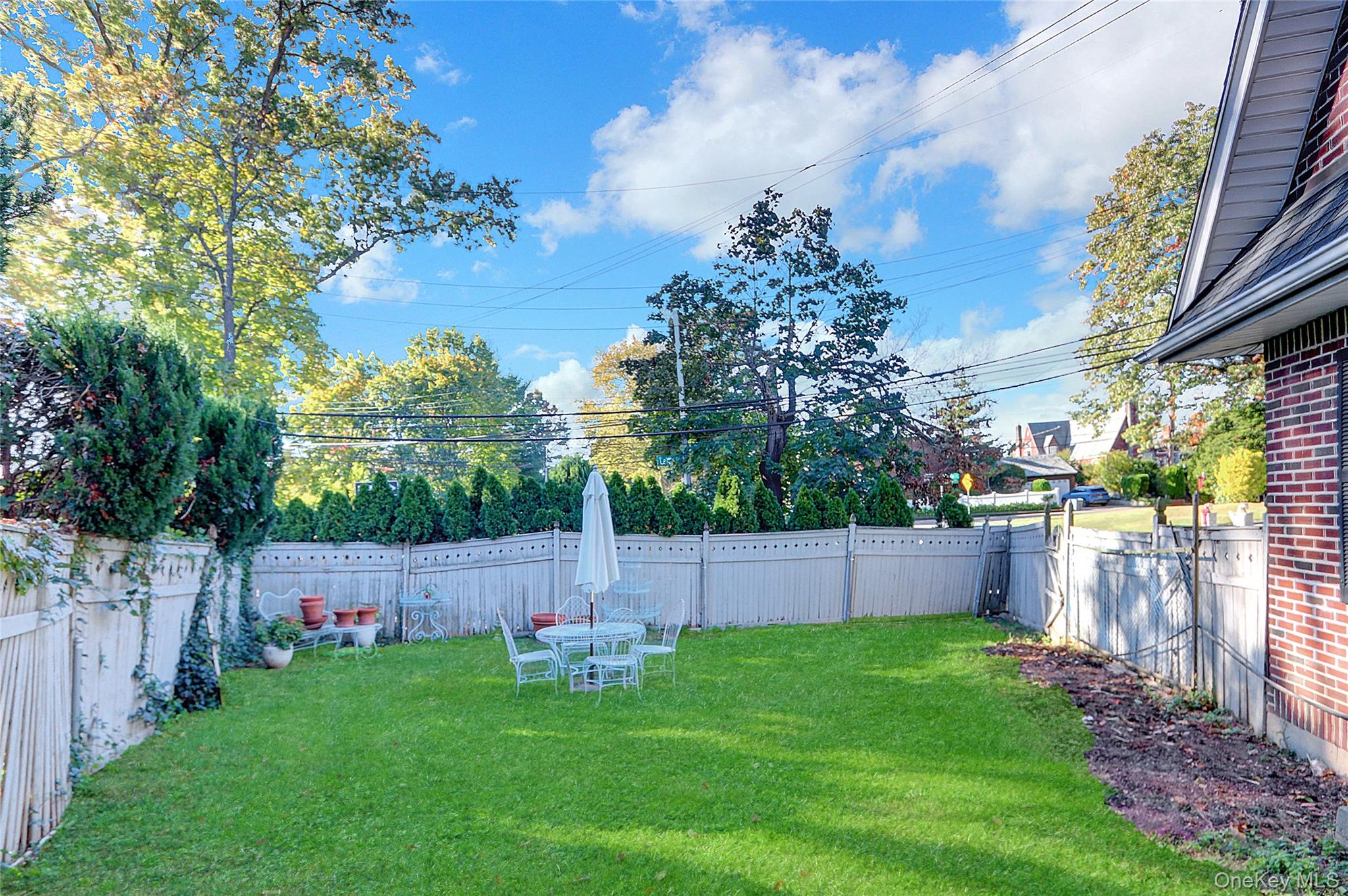 #4 photo, 51-27 Browvale Lane, Little Neck , NY 11362