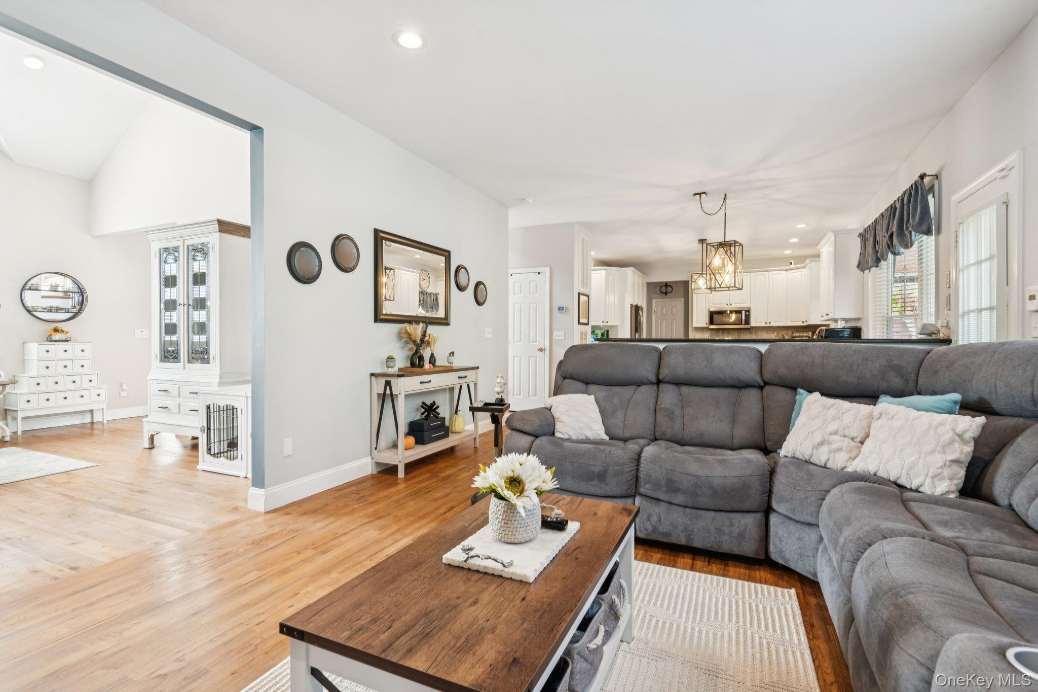 #17 photo, 6 Landings Lane, Patchogue , NY 11772