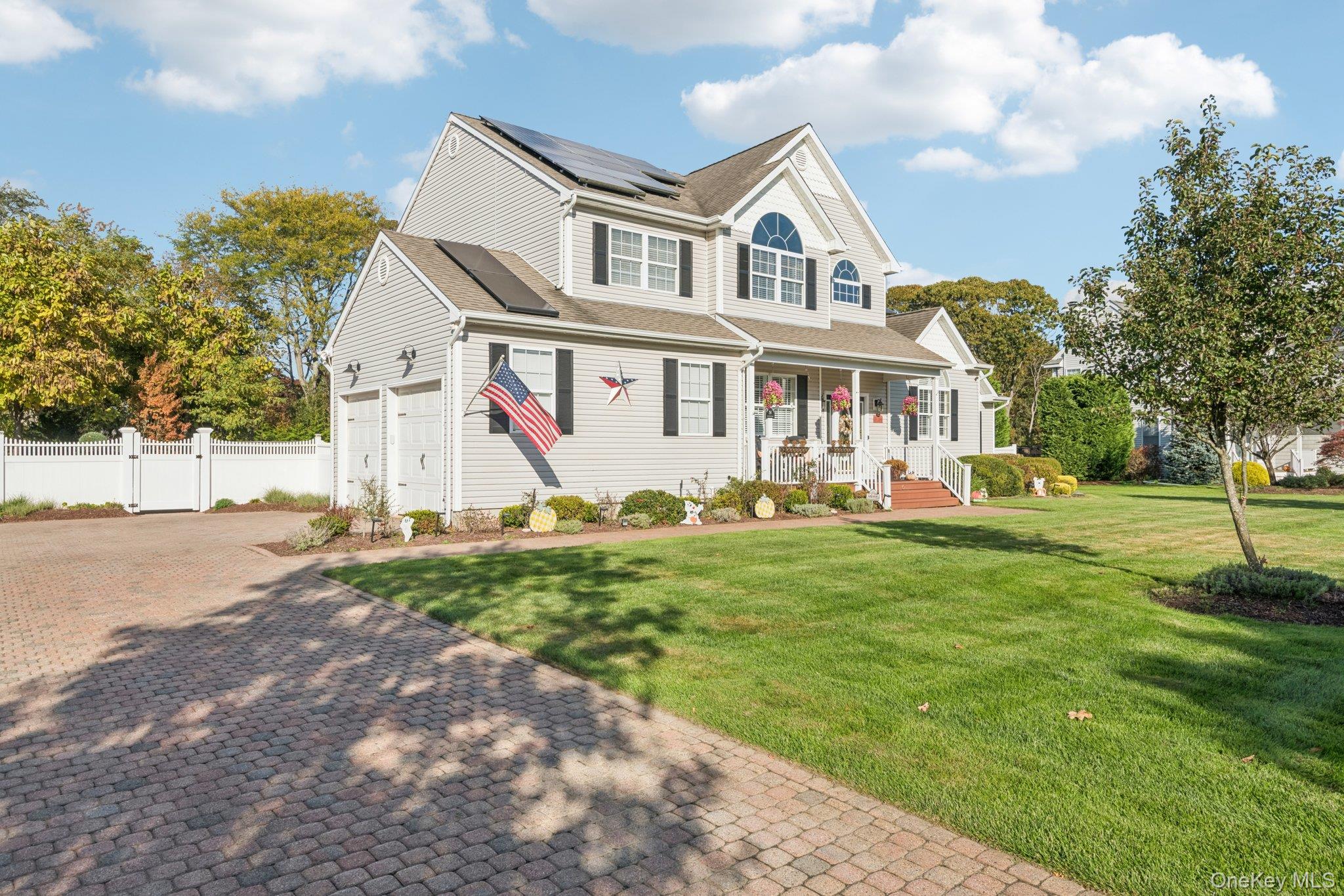 #2 photo, 6 Landings Lane, Patchogue , NY 11772