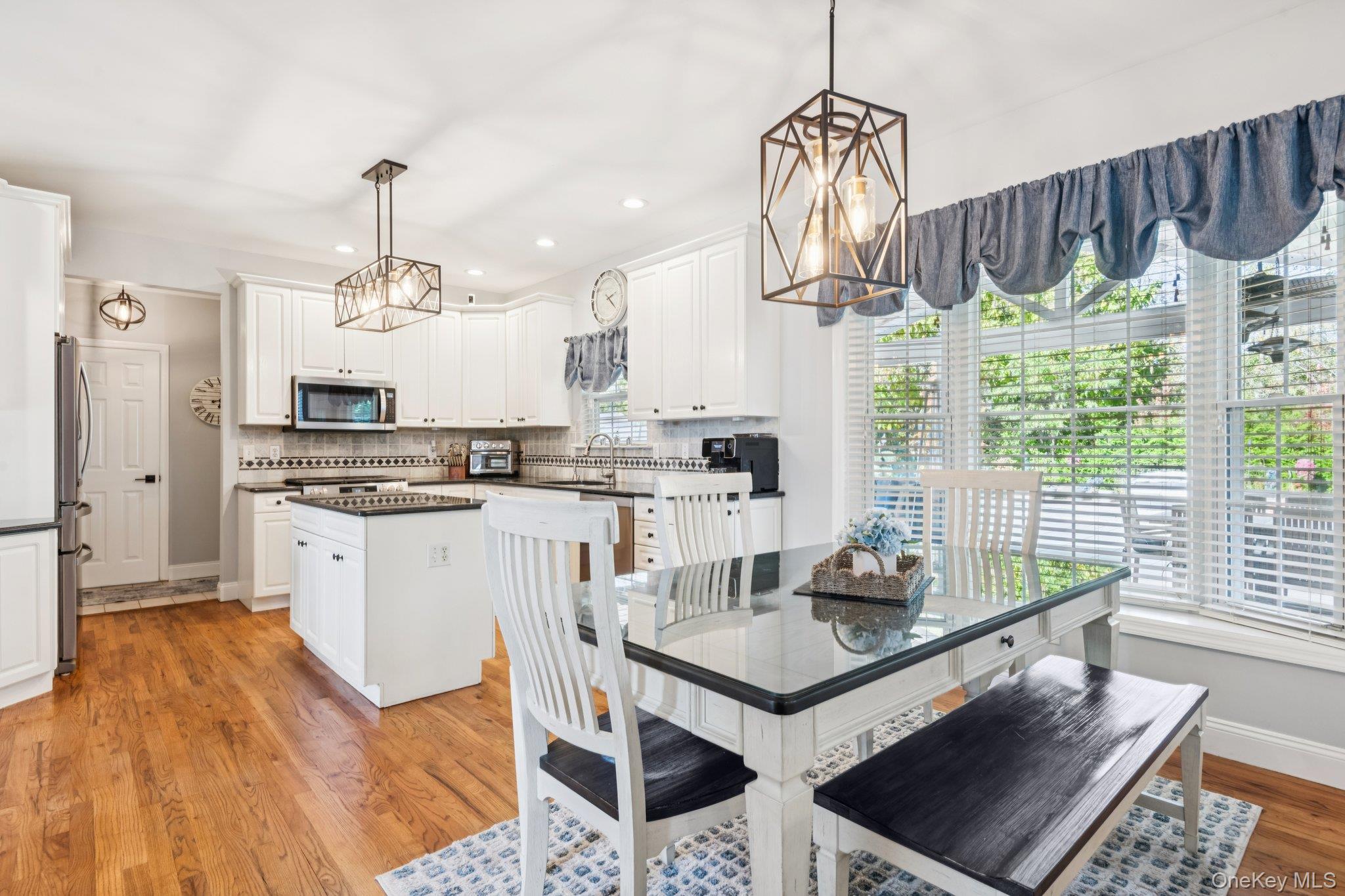 #20 photo, 6 Landings Lane, Patchogue , NY 11772