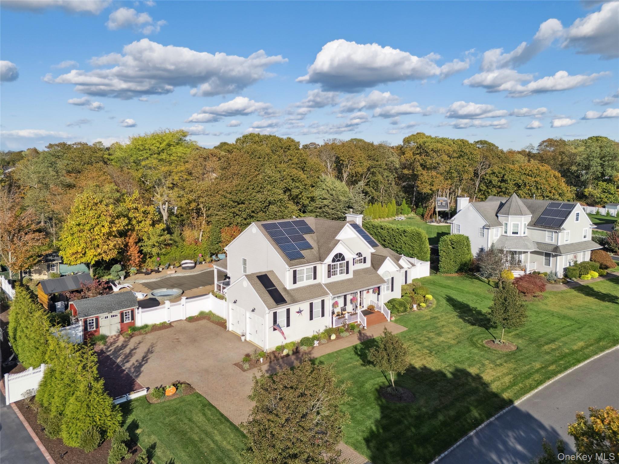 #3 photo, 6 Landings Lane, Patchogue , NY 11772