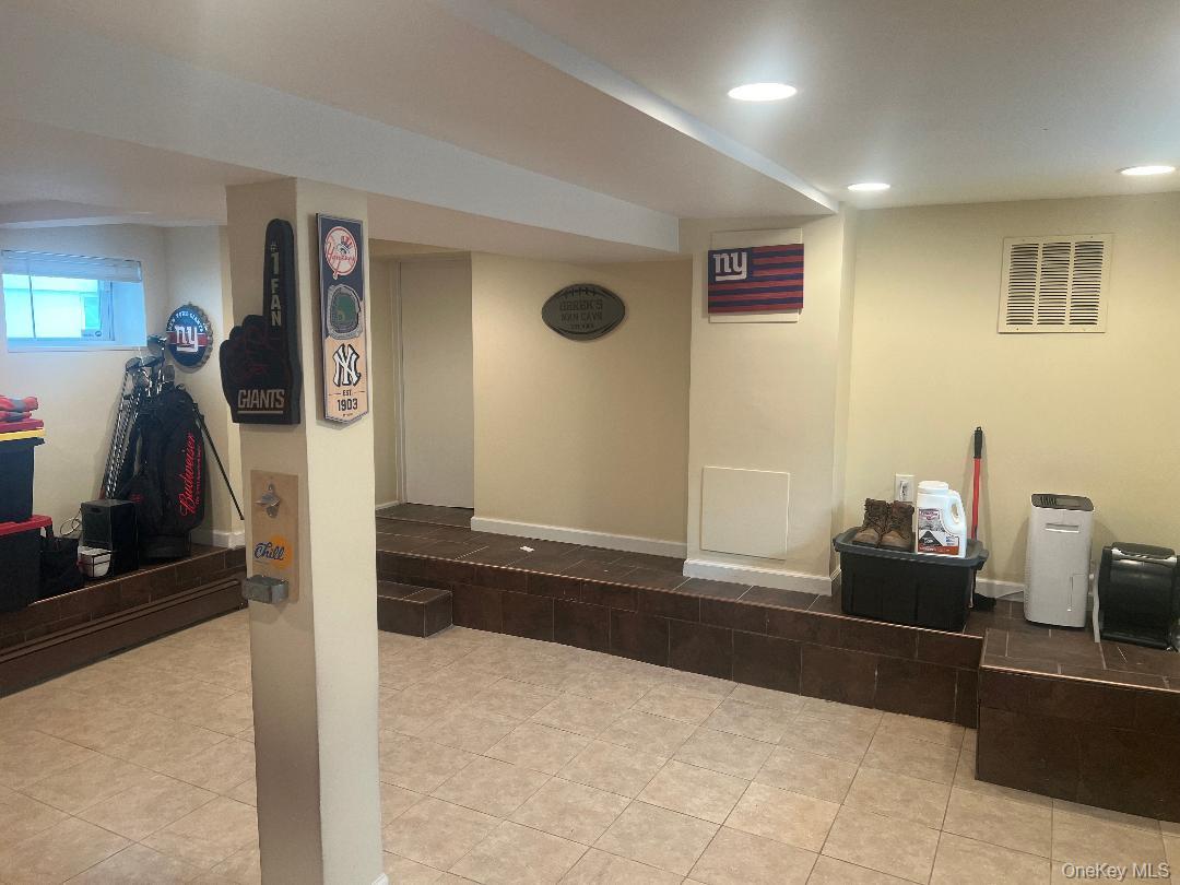 #12 photo, 158-09 102 Street, Howard Beach , NY 11414