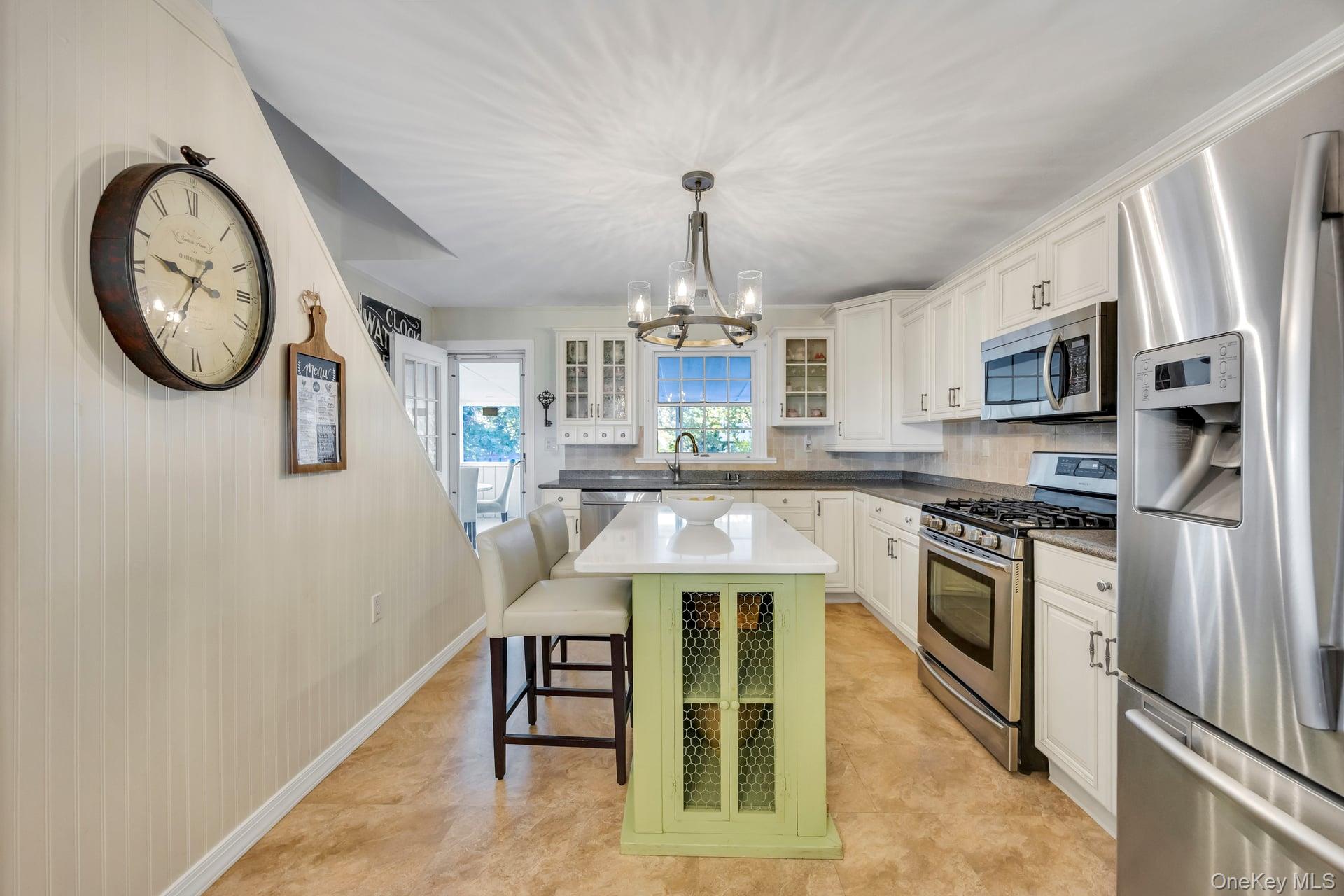 #13 photo, 566 Elder Lane, Ronkonkoma , NY 11779