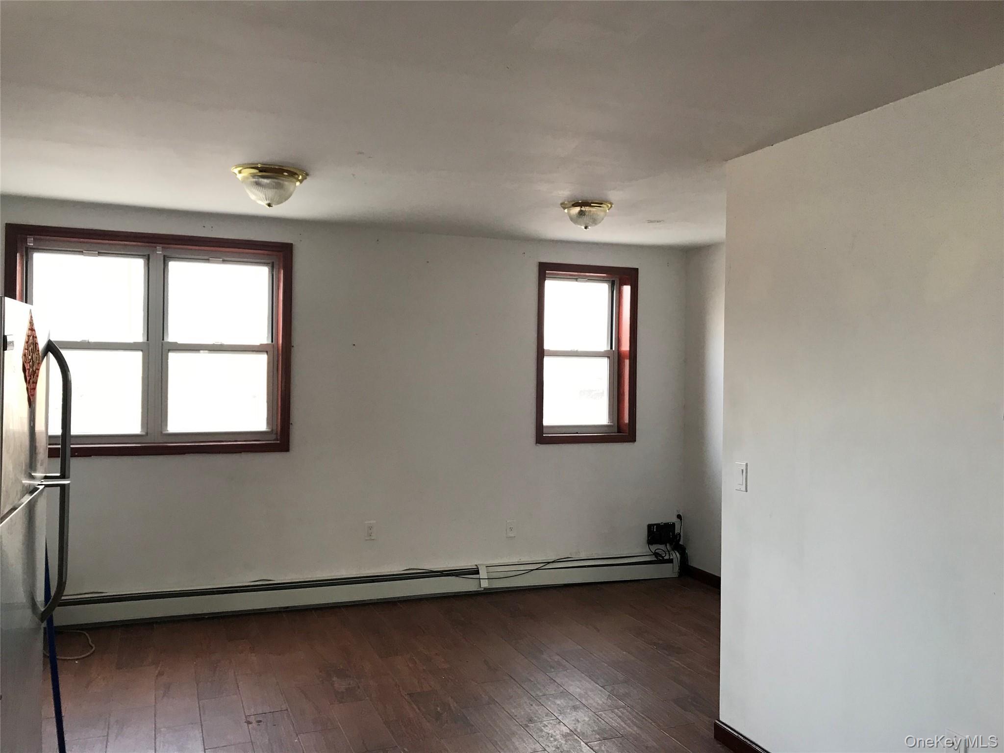 #2 photo, 57-30 Main Street, クイーンズ区 Flushing , NY 11355