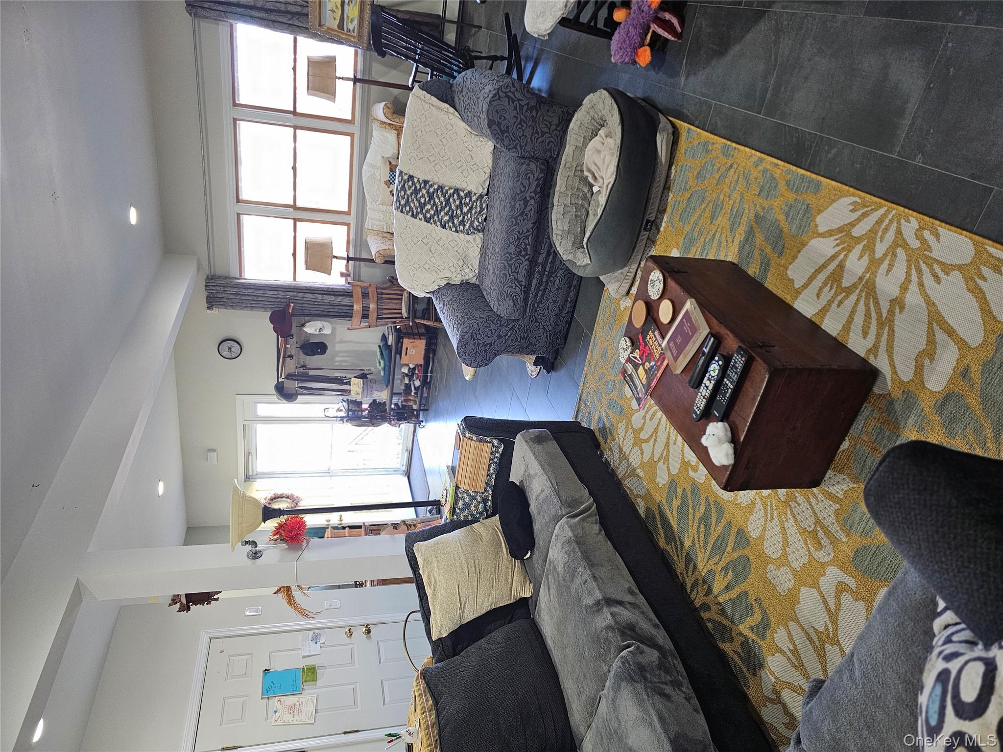 #13 photo, 26 Mitchell Avenue, サフォーク郡 Babylon , NY 11702