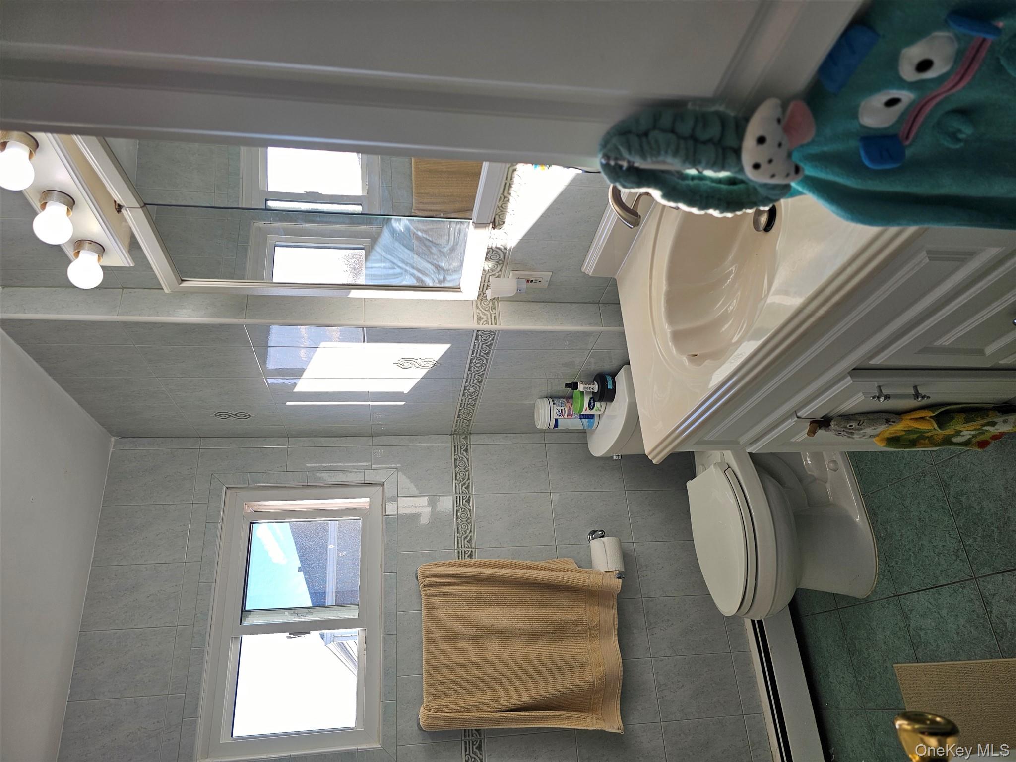 #18 photo, 26 Mitchell Avenue, サフォーク郡 Babylon , NY 11702