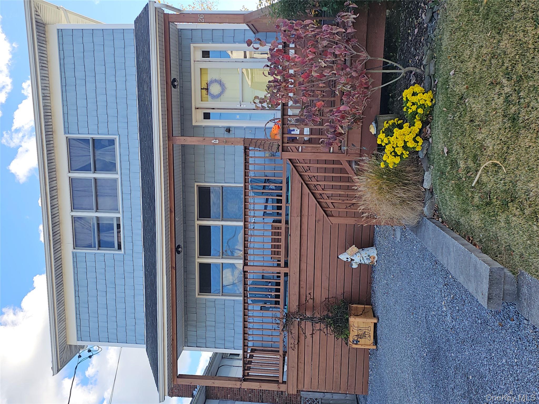 #3 photo, 26 Mitchell Avenue, サフォーク郡 Babylon , NY 11702