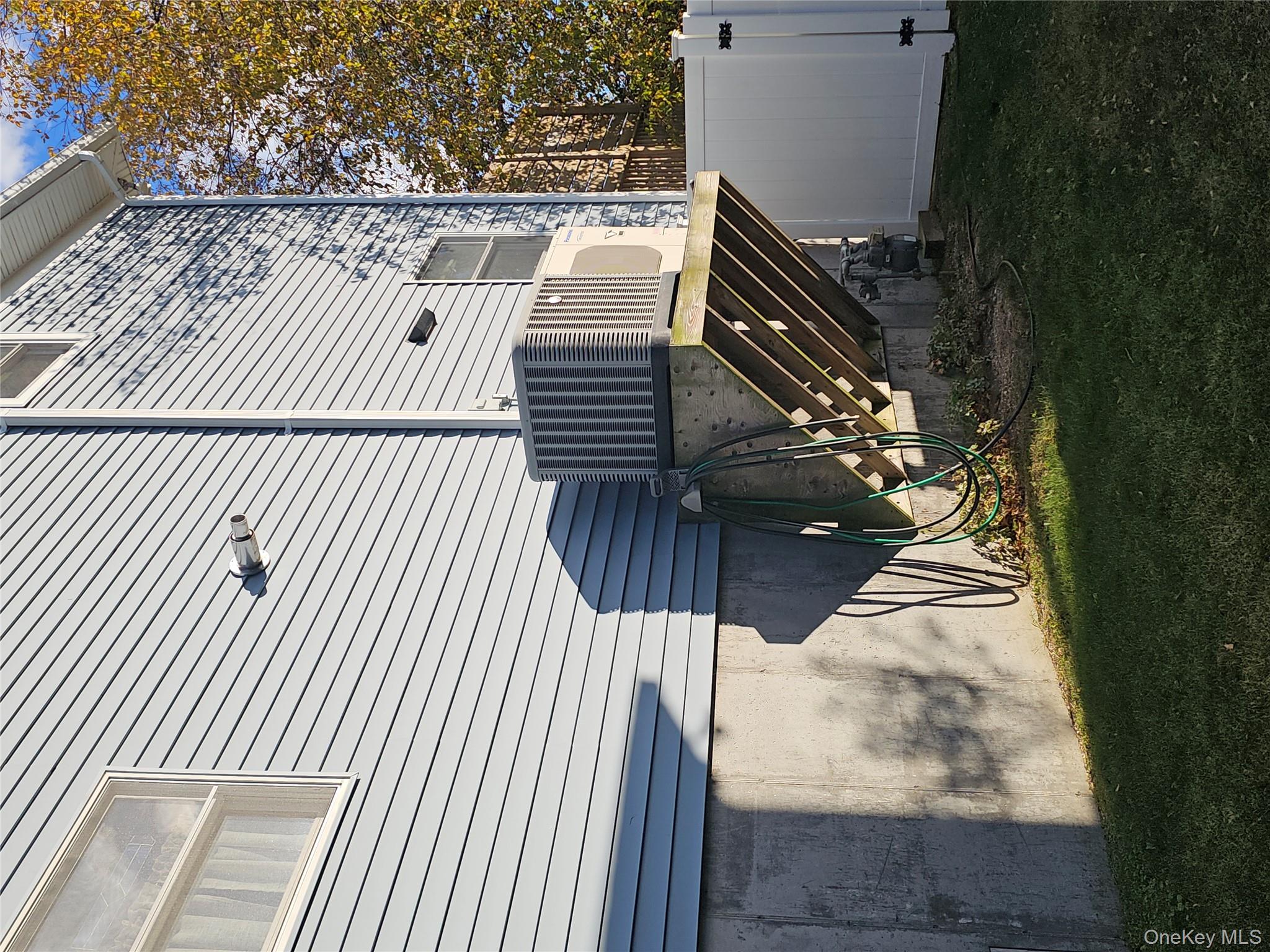 #5 photo, 26 Mitchell Avenue, サフォーク郡 Babylon , NY 11702