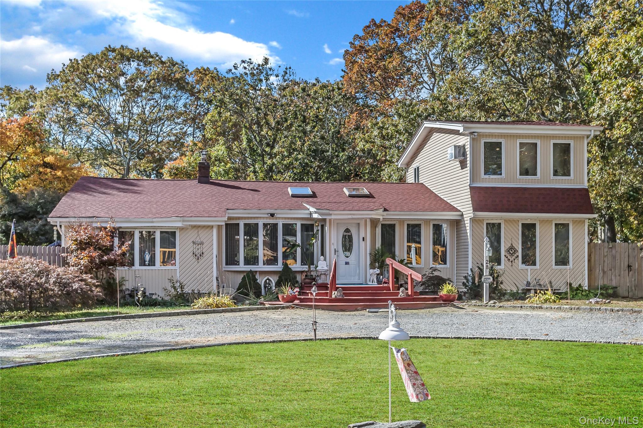 #1 photo, 28 Roberts Road, Shirley , NY 11967