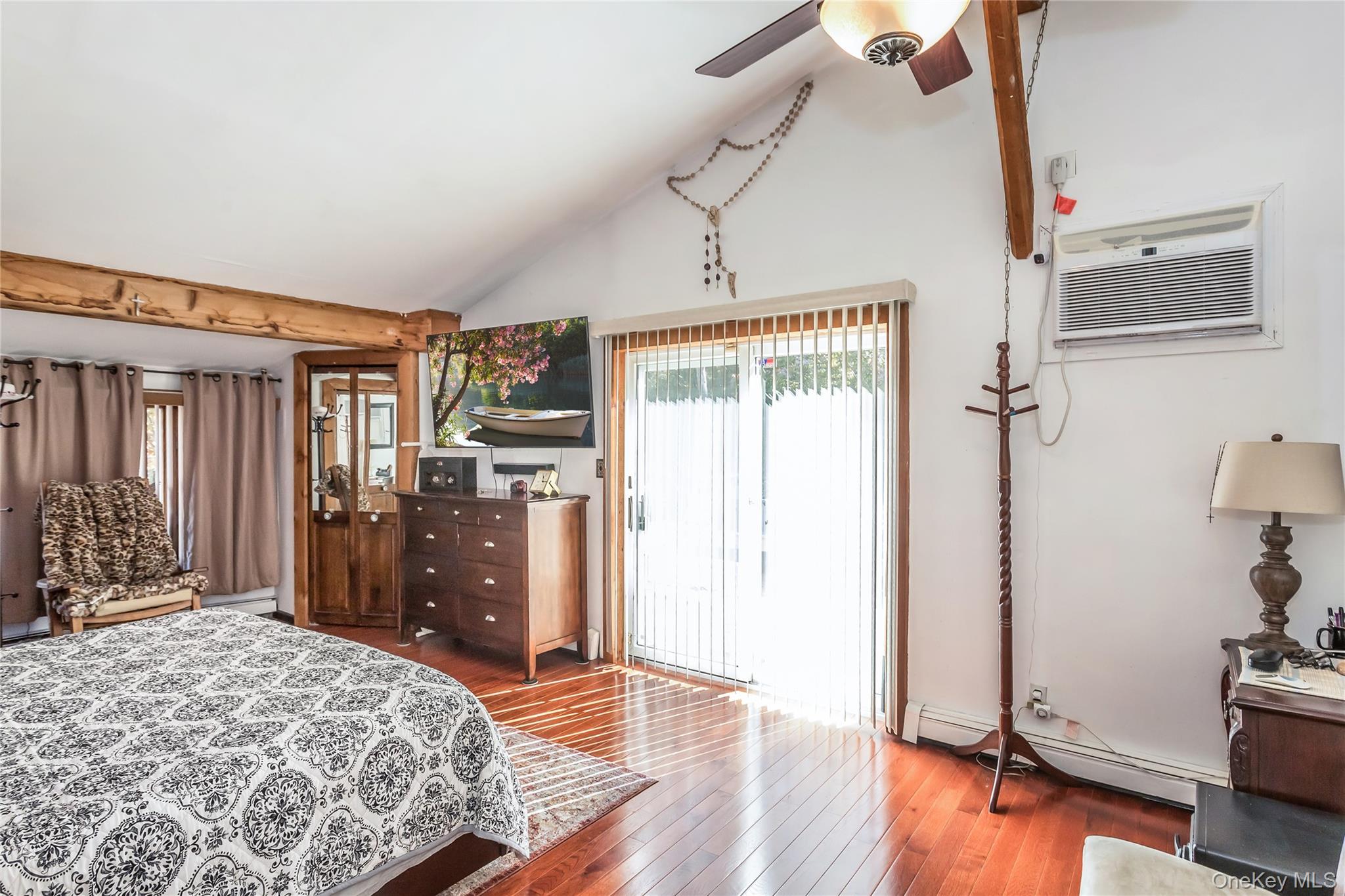 #18 photo, 28 Roberts Road, Shirley , NY 11967