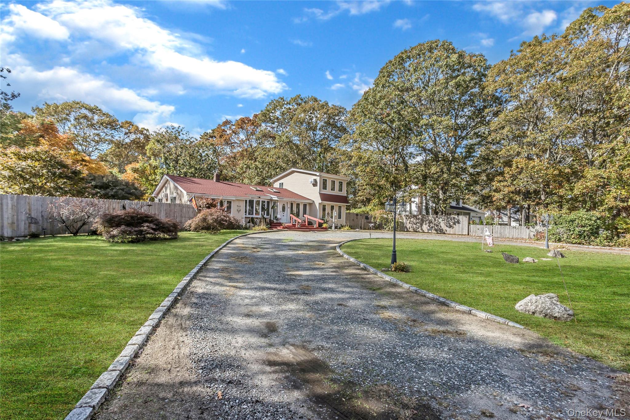 #2 photo, 28 Roberts Road, Shirley , NY 11967