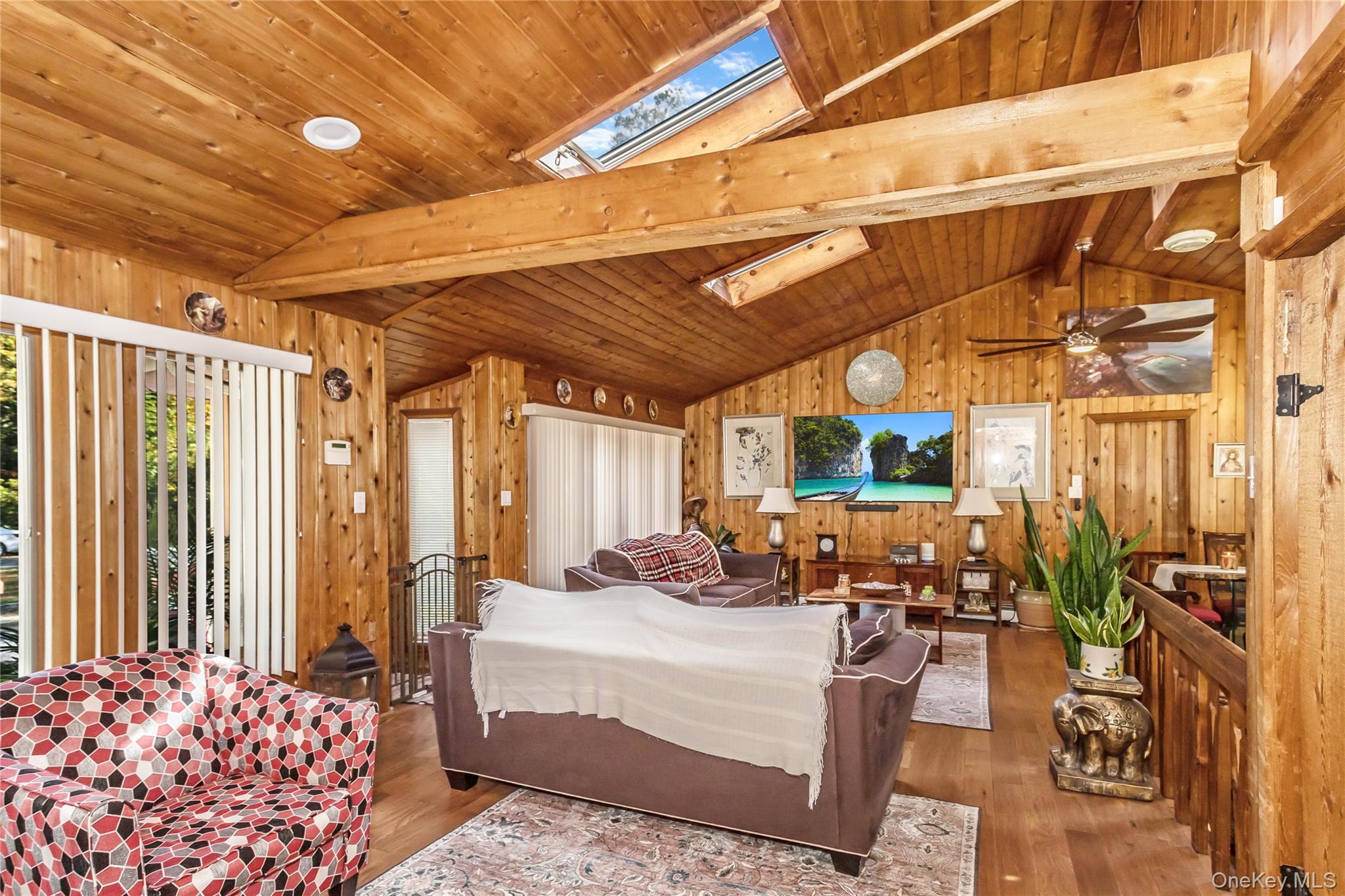 #7 photo, 28 Roberts Road, Shirley , NY 11967