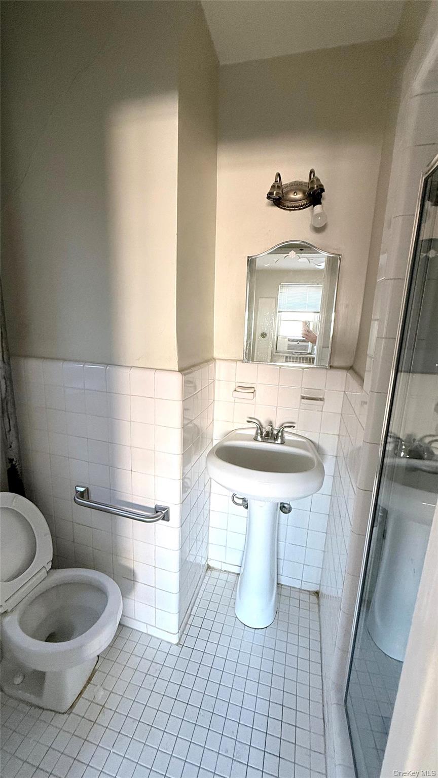 #10 photo, 67-66 108th street, كوينز Forest Hills , NY 11375