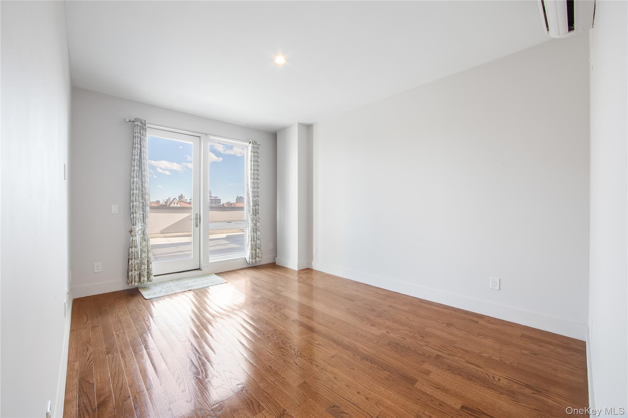 #10 photo, 109-19 72nd Road, Forest Hills , NY 11375