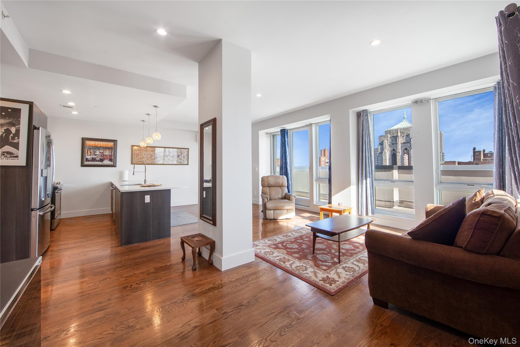 #3 photo, 109-19 72nd Road, Forest Hills , NY 11375