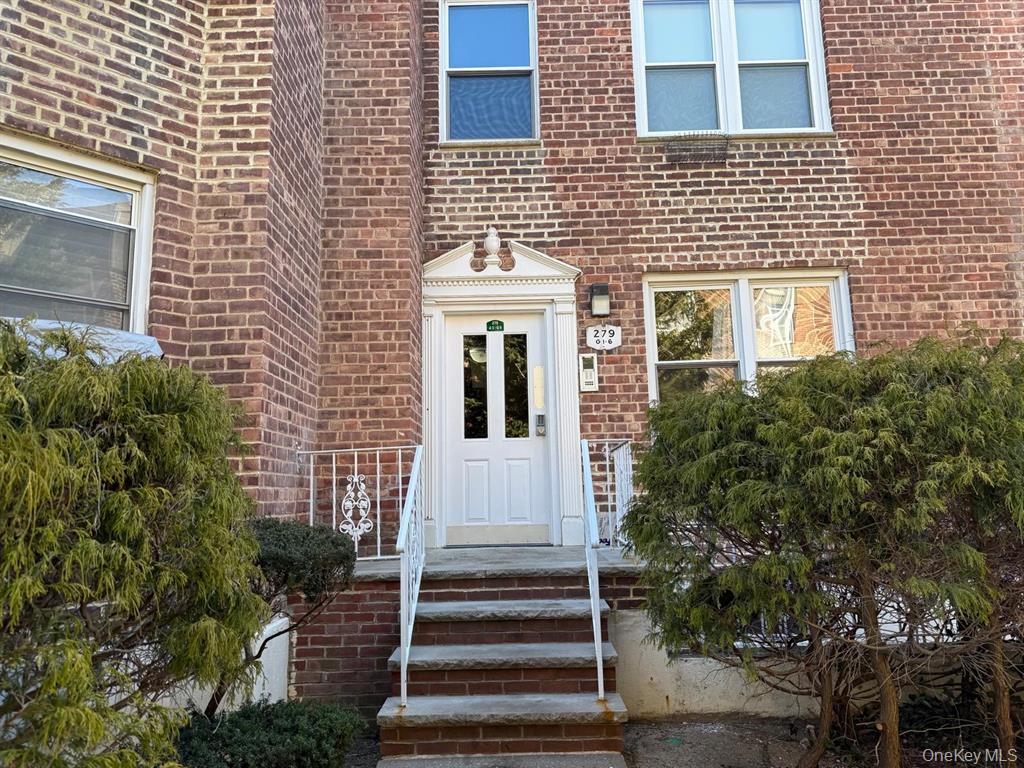 #2 photo, 279 Cedarhurst Avenue, ナッソー郡 Cedarhurst , NY 11516
