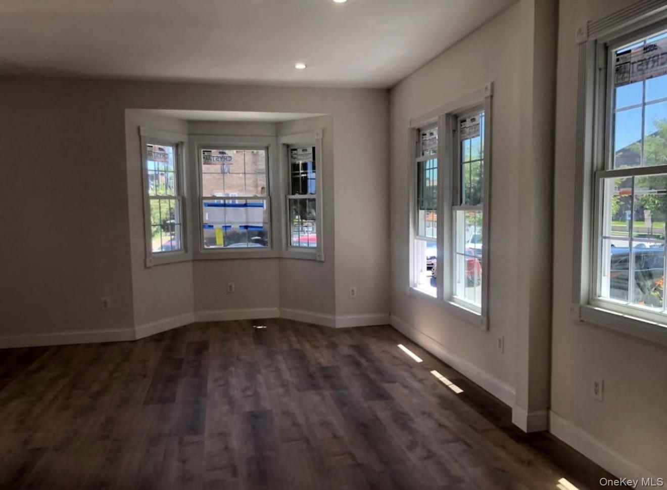 #13 photo, 307 National Boulevard, ナッソー郡 Long Beach , NY 11561