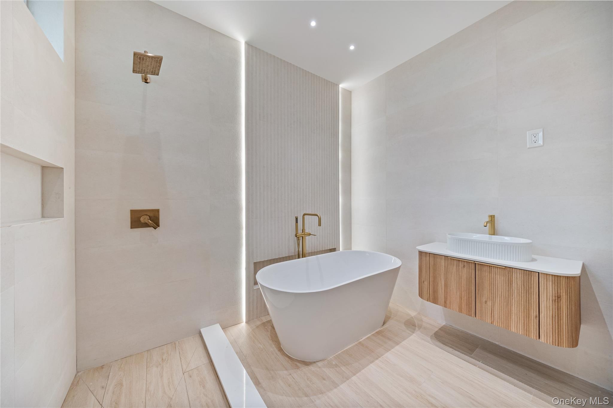 #20 photo, 15 Northbrook Road, Spring Valley , NY 10977