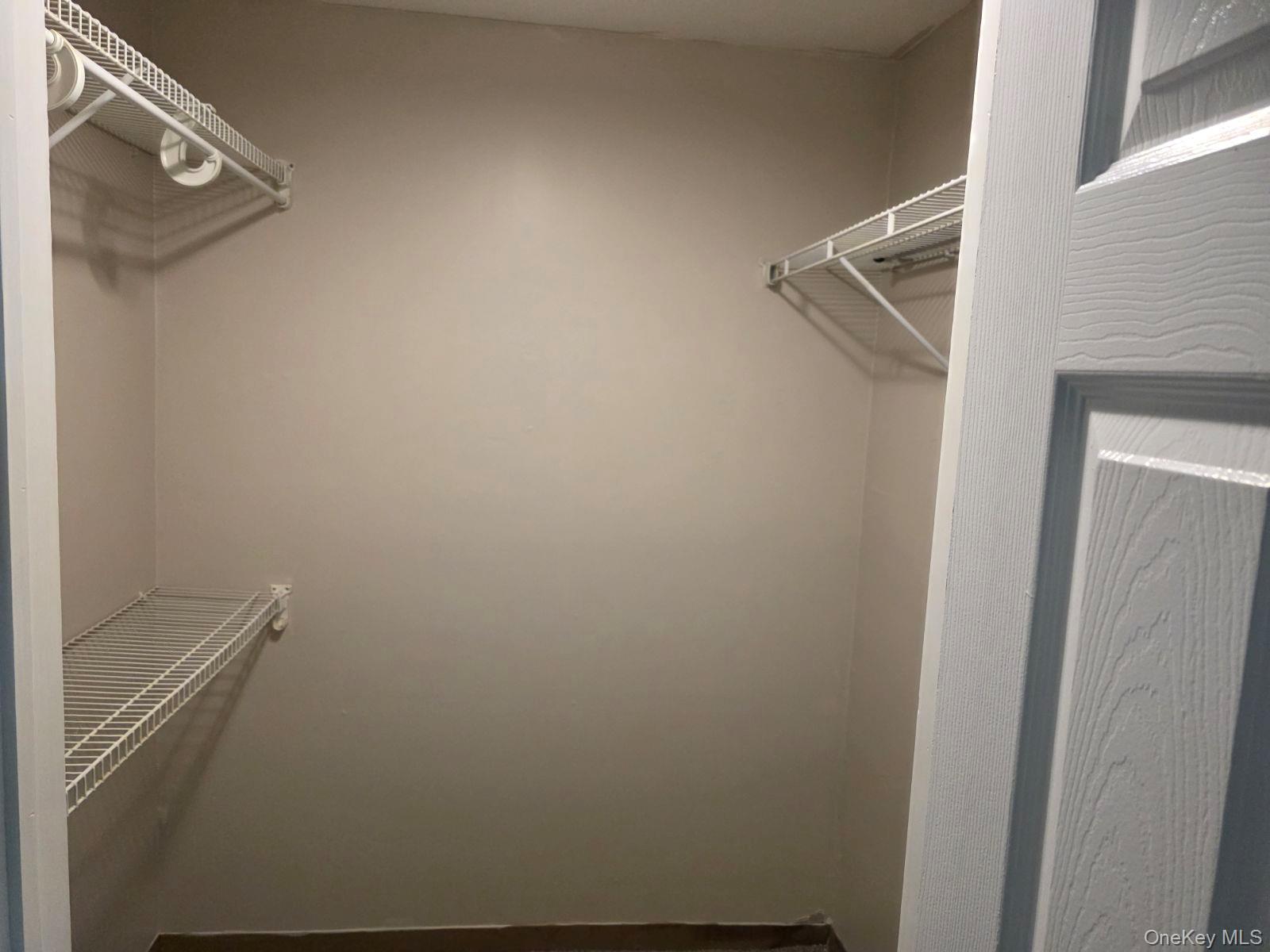 #12 photo, 4 Hudson Heights Drive, Poughkeepsie , NY 12601