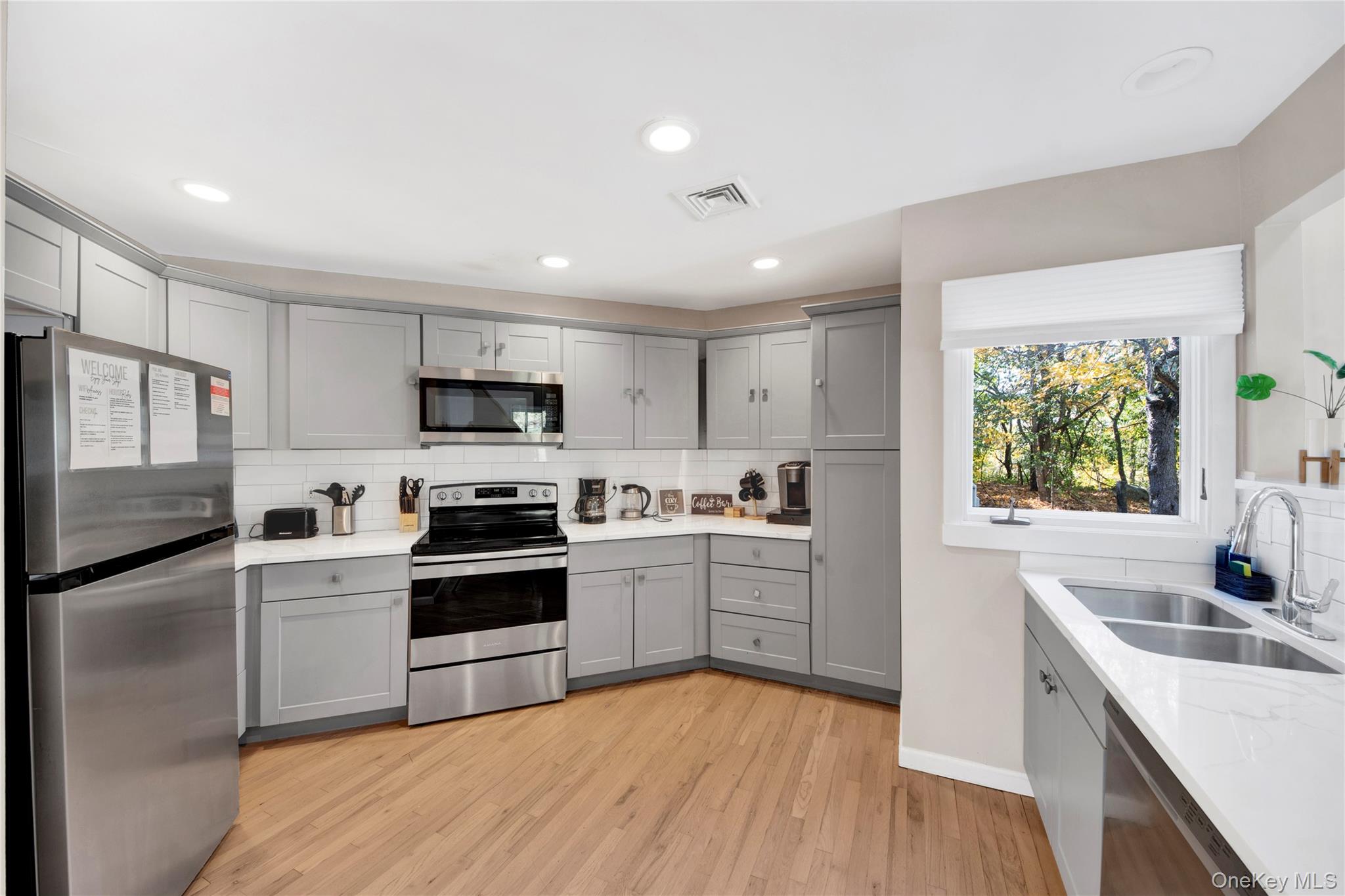 #5 photo, 26 Hillside Terrace, Wallkill , NY 12589