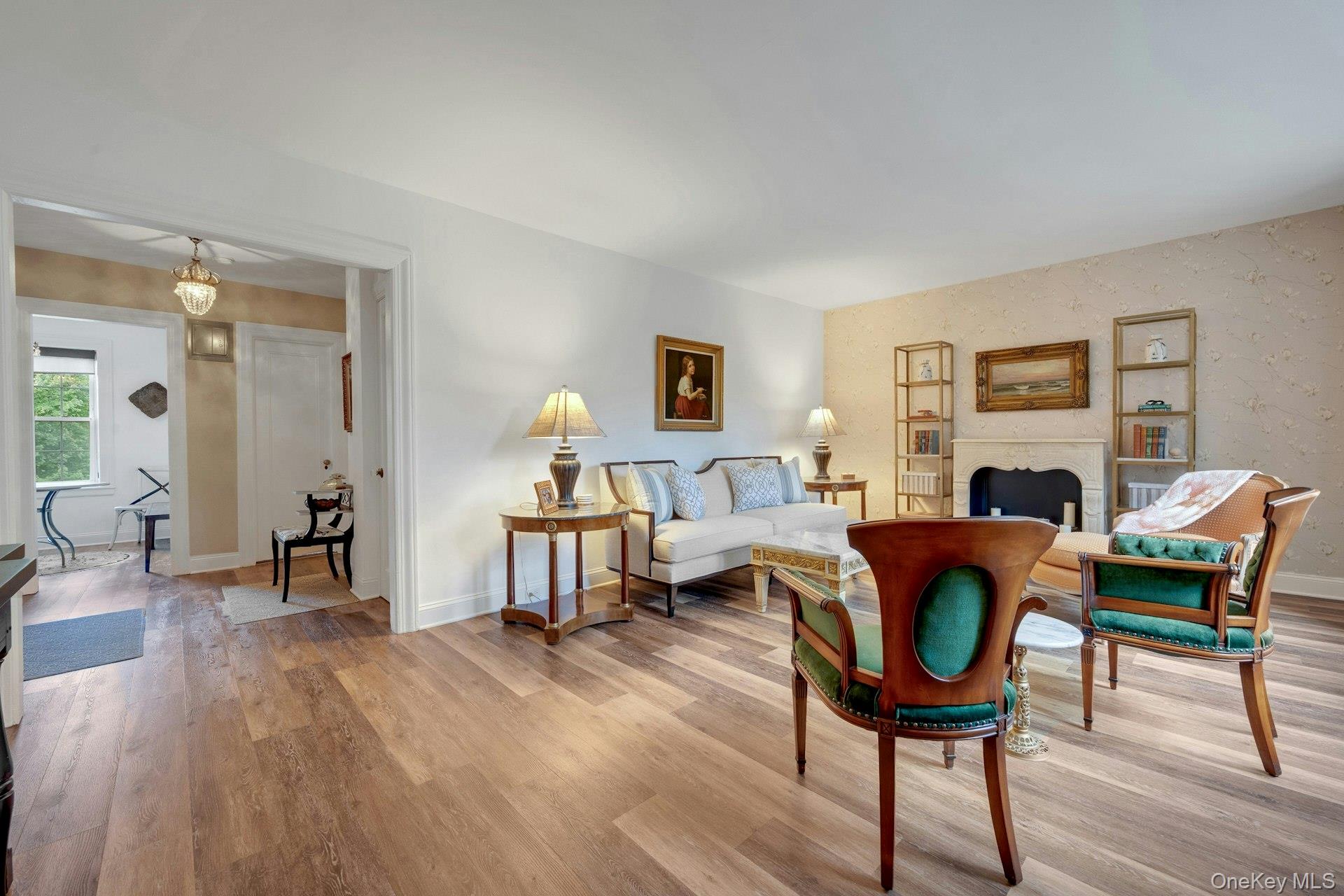 #11 photo, 83 N Broadway, White Plains , NY 10603