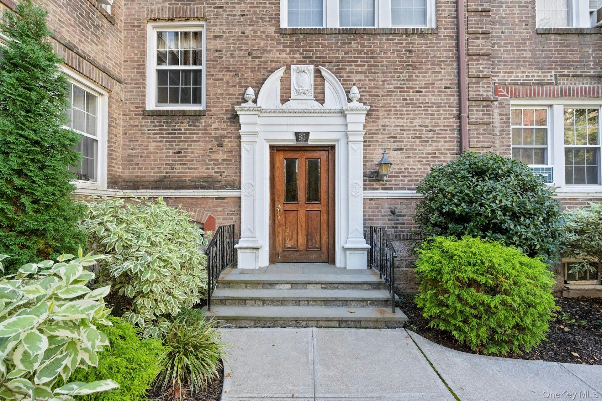 #5 photo, 83 N Broadway, White Plains , NY 10603