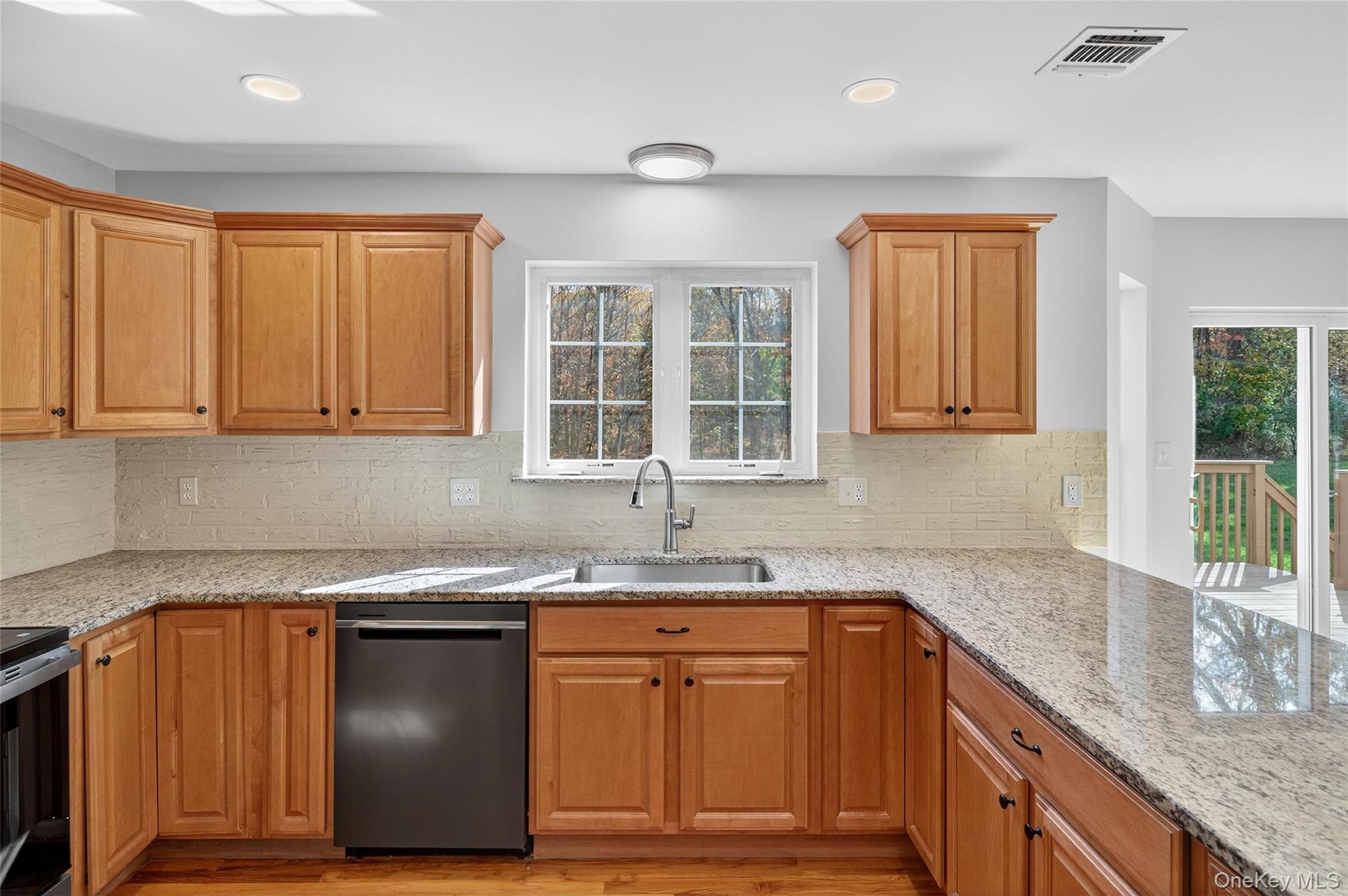 #4 photo, 33 Berea Road, Walden , NY 12586