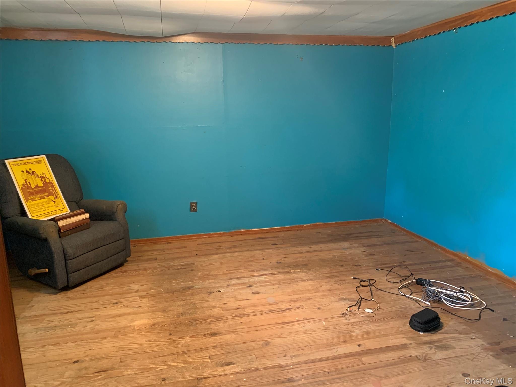 #11 photo, 207 Eastwood Avenue, Deer Park , NY 11729