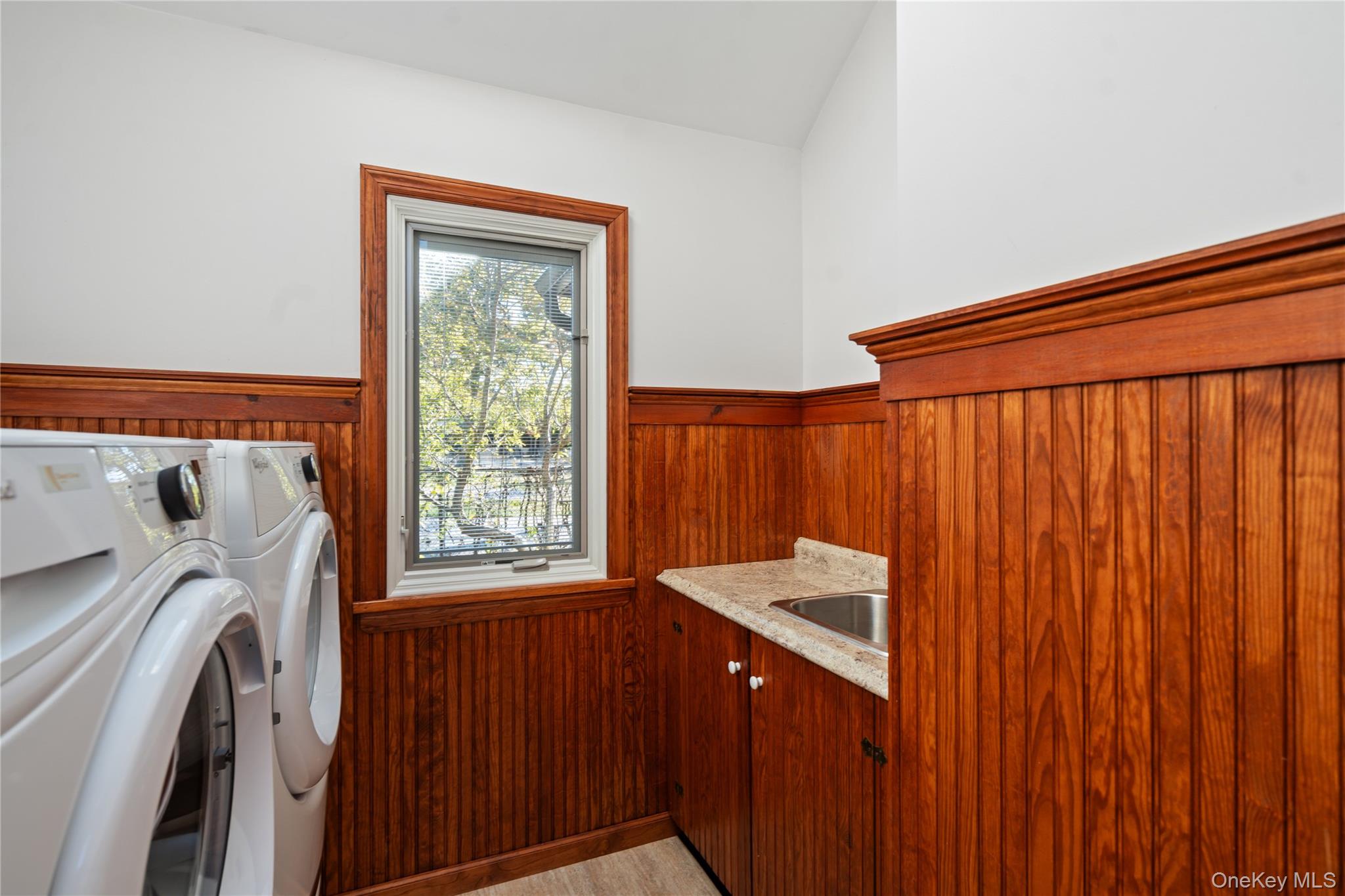 #12 photo, 163 Academy Street, Bayport , NY 11705