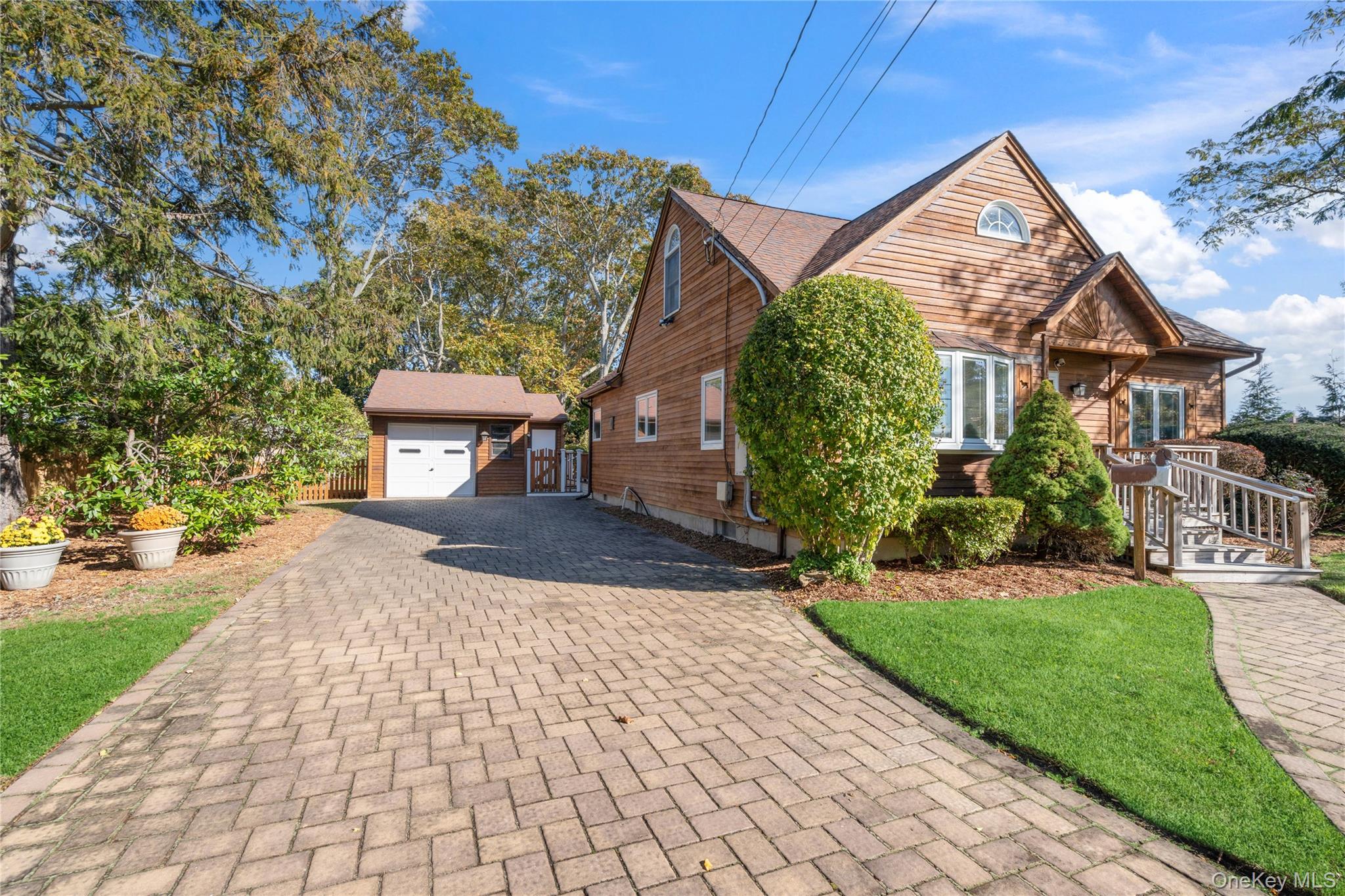 #2 photo, 163 Academy Street, Bayport , NY 11705