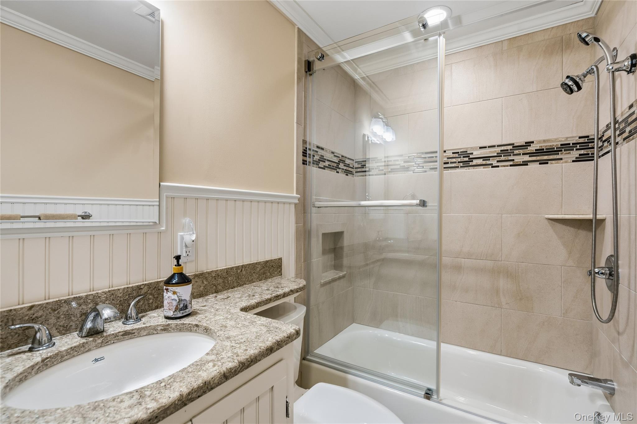 #4 photo, 163 Academy Street, Bayport , NY 11705