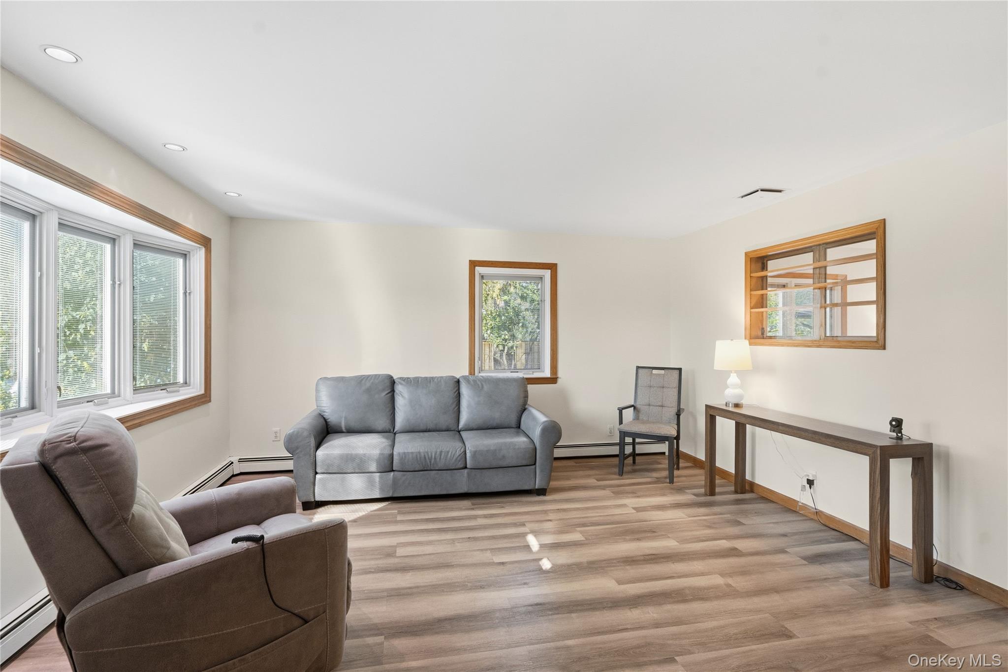 #6 photo, 163 Academy Street, Bayport , NY 11705